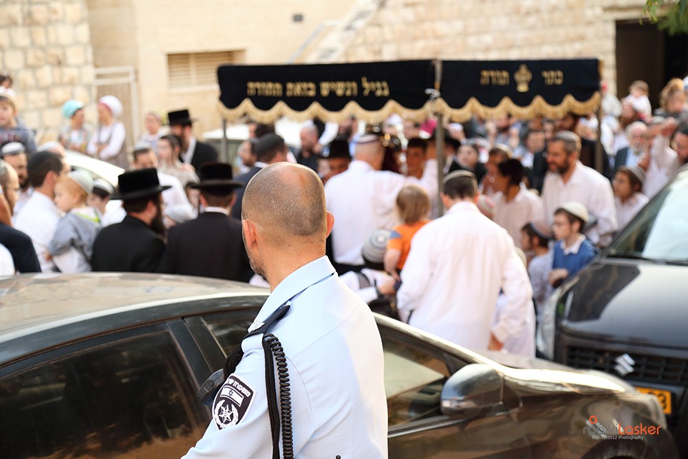 20 אי אי אי.jpg