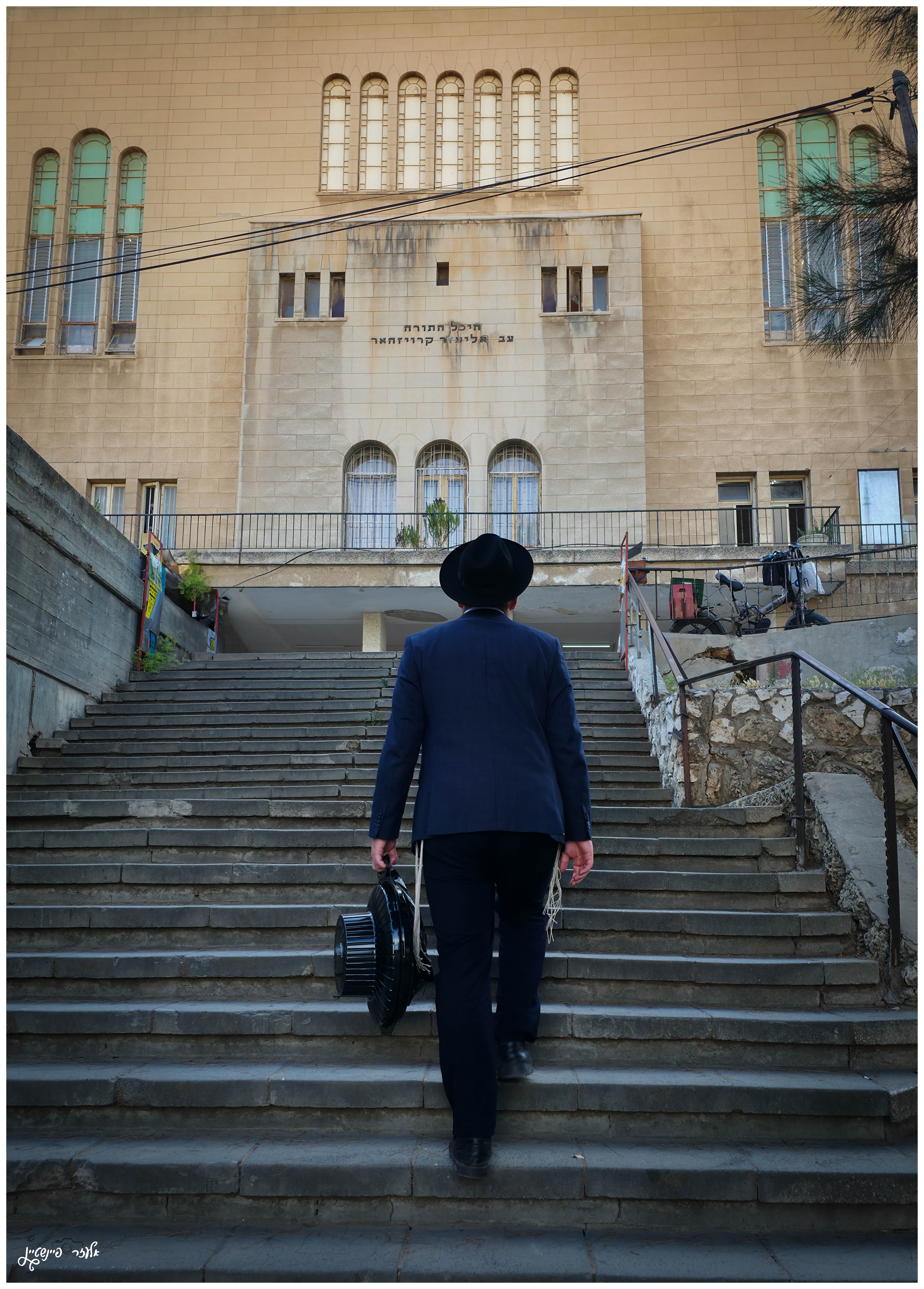 20250428_175646 (1).jpg