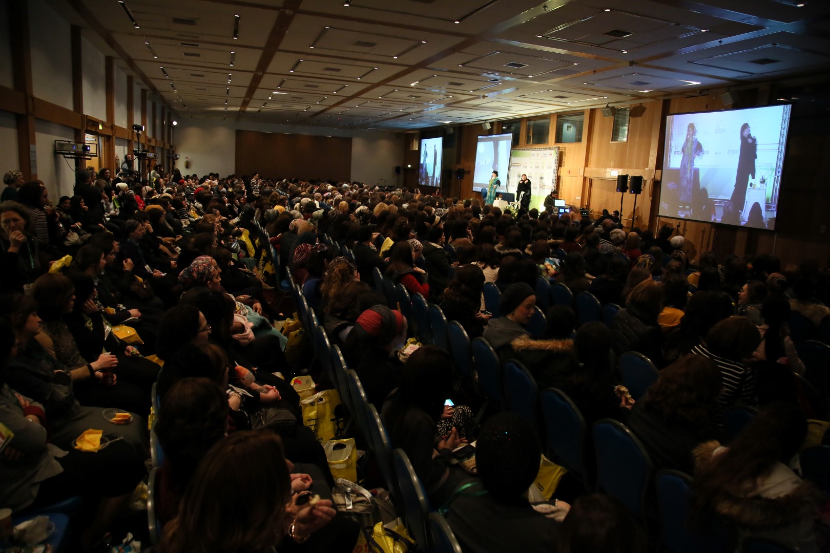 2J3A1081 (Large).JPG