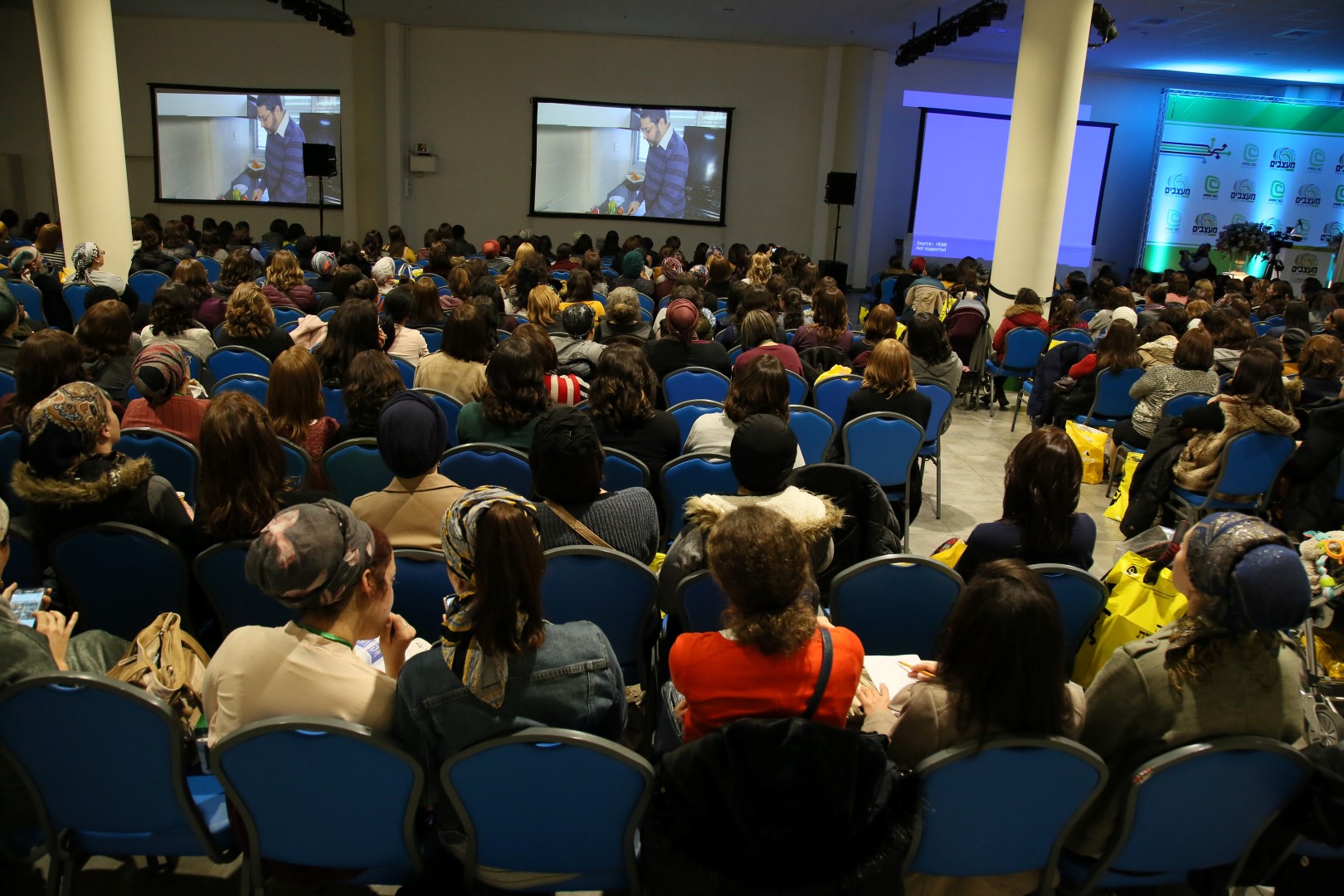 2J3A1184 (Large).JPG