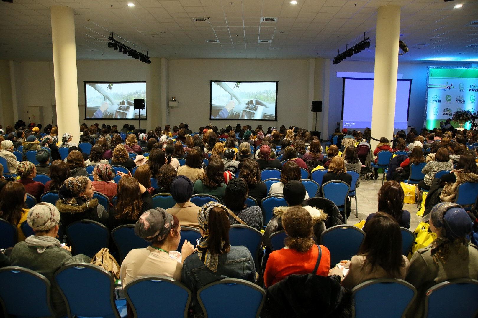 2J3A1188 (Large).JPG