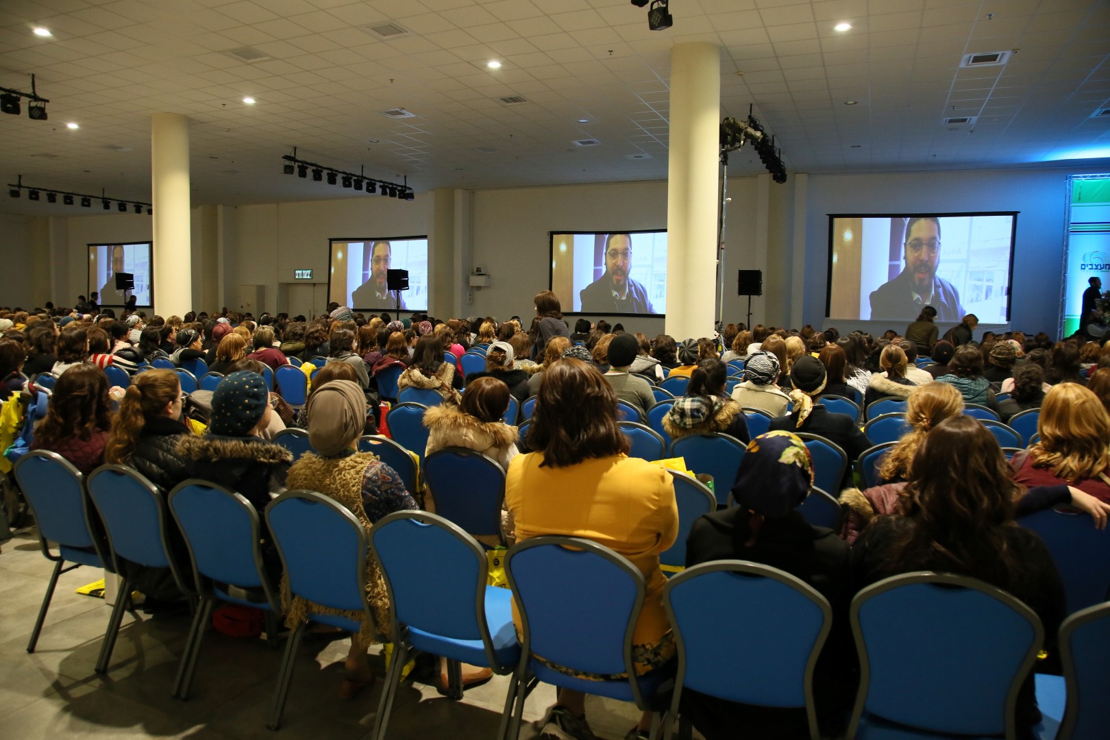 2J3A1195 (Large).JPG