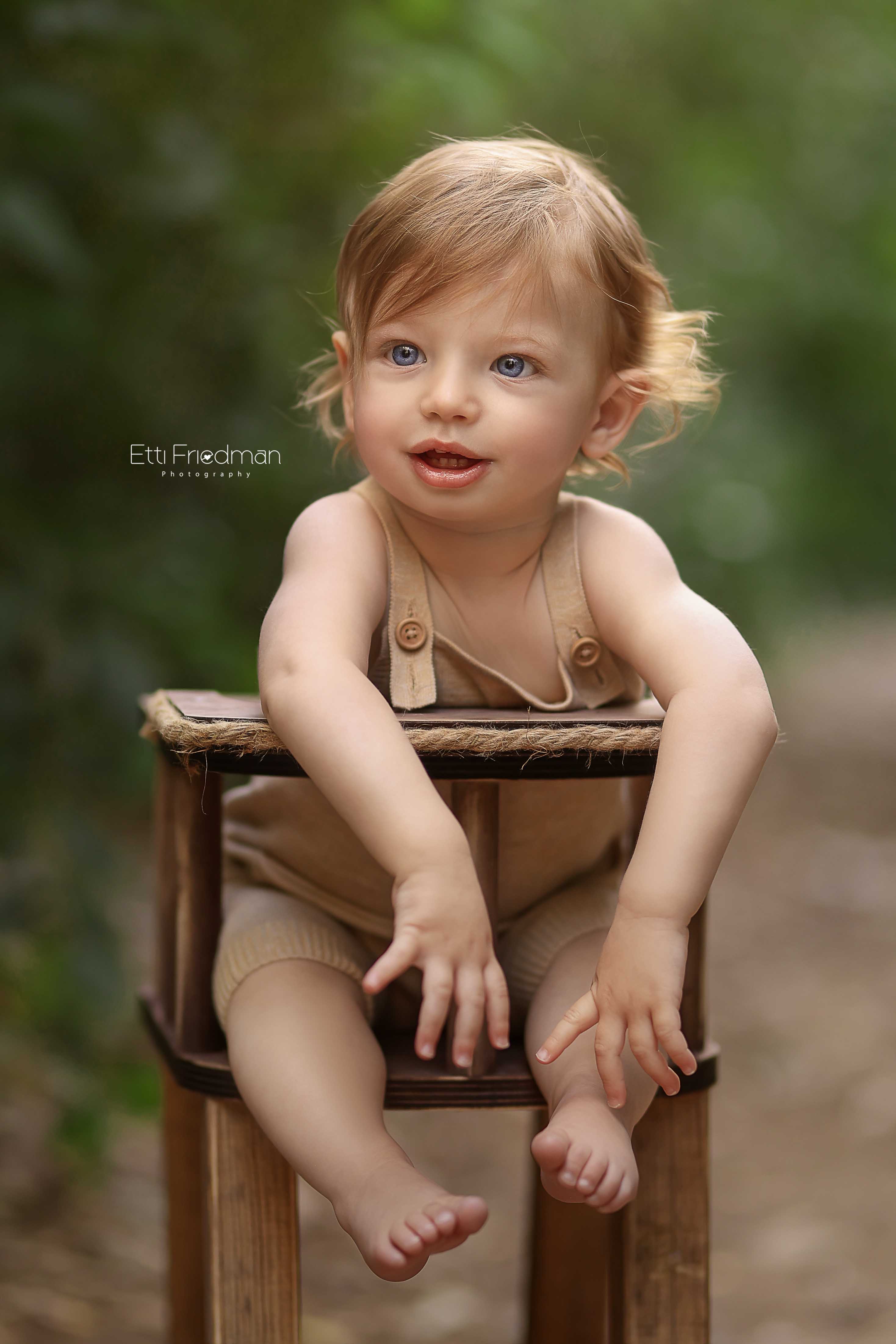 2X0A2216 copyלוגו.jpg