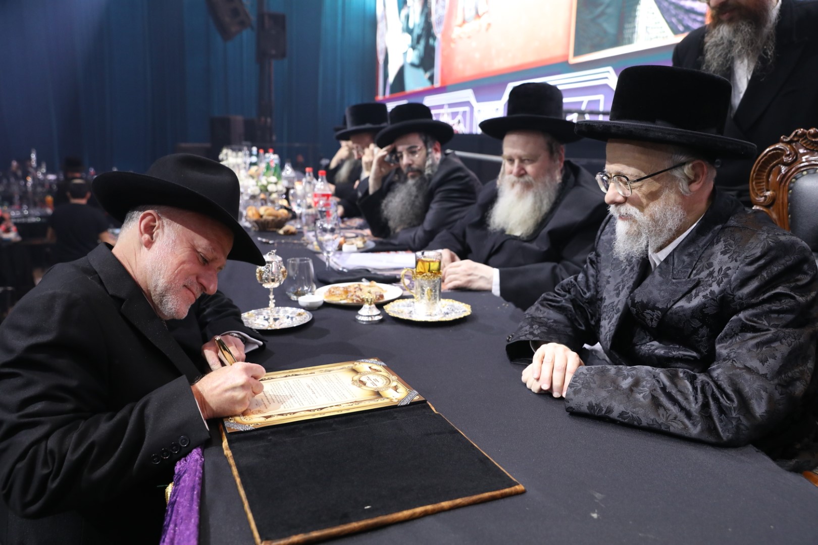 3I1A3389 (Large).JPG