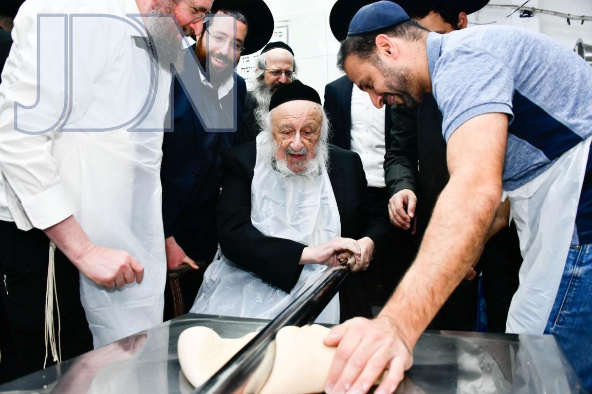 4בלישת הבצק.jpg