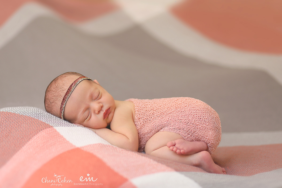 4נמוך אסתי וחני.jpg