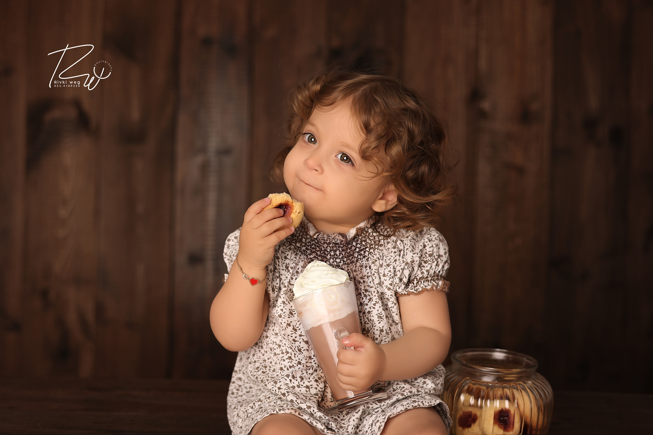 4W3A4571-Recovered copy.jpg