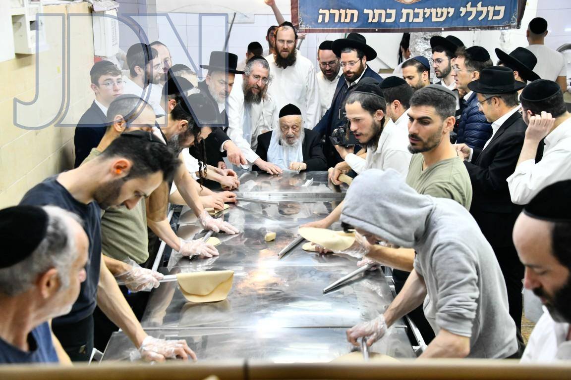 5ברידוד הבצק.jpg