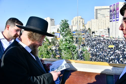 5c9d5e40-b5c4-11f0-a8c3-73ca367d6217__h4128_w6192 (1).jpg