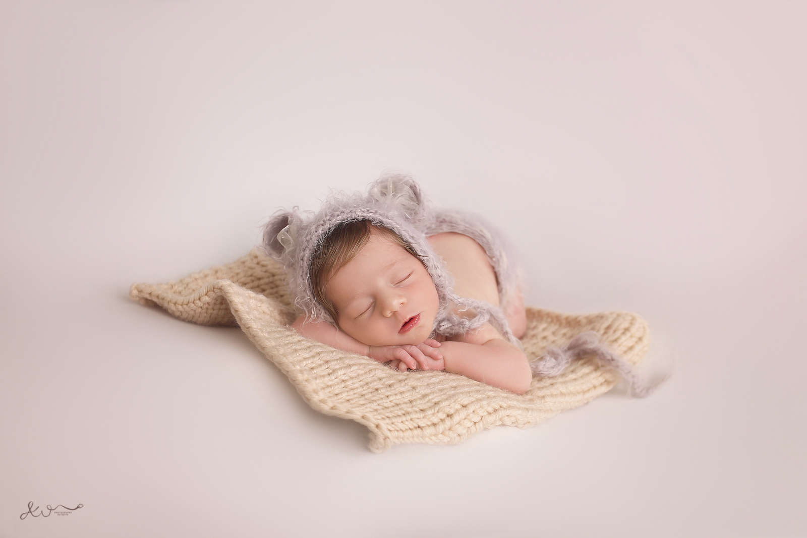 AYALA WEG NB (14).JPG