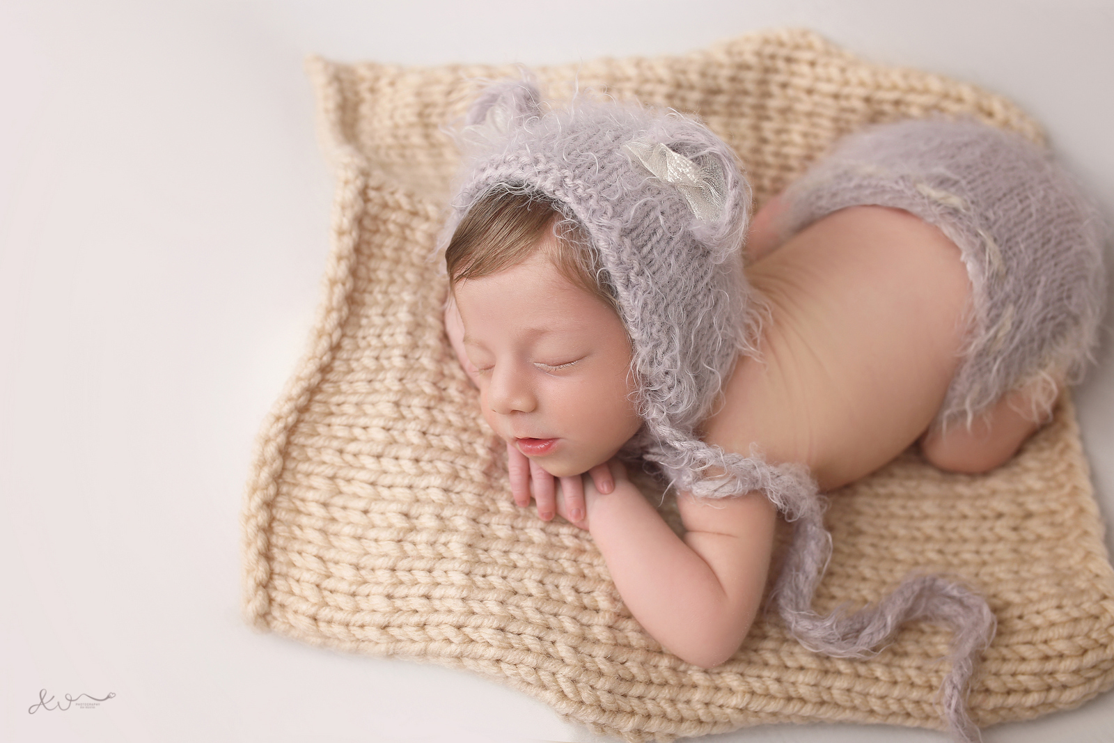 AYALA WEG NB (15).JPG