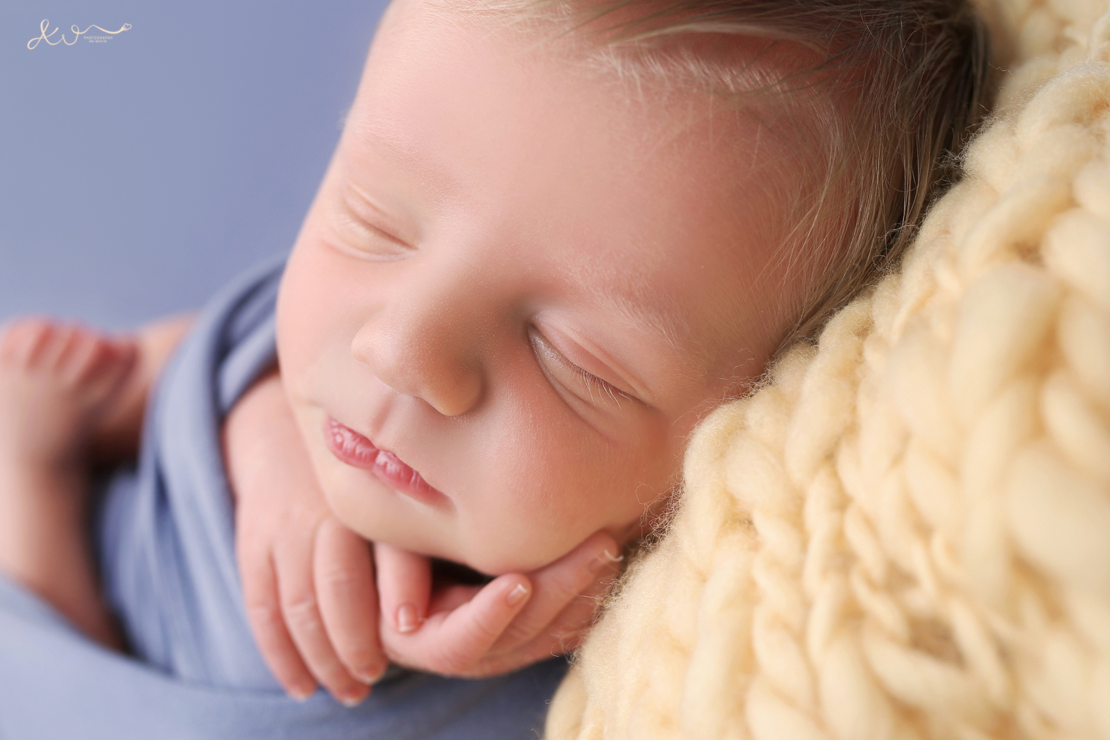 AYALA WEIG NB  (1).JPG