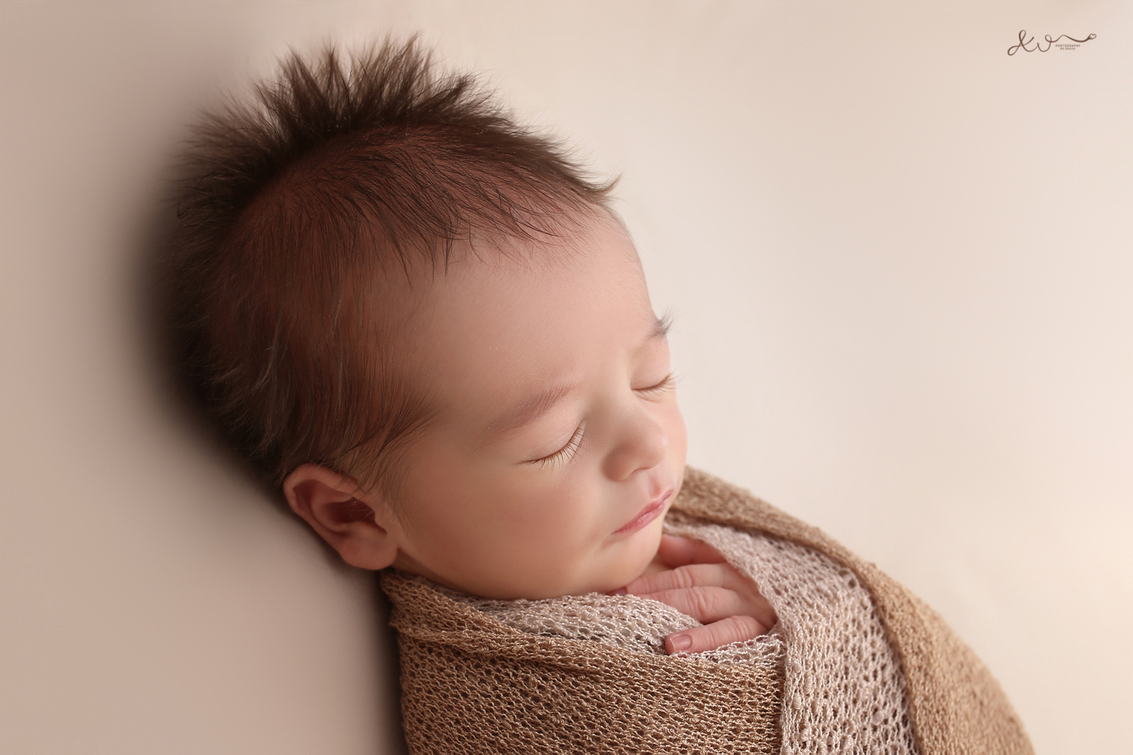 AYALA WEIG NB (2).JPG