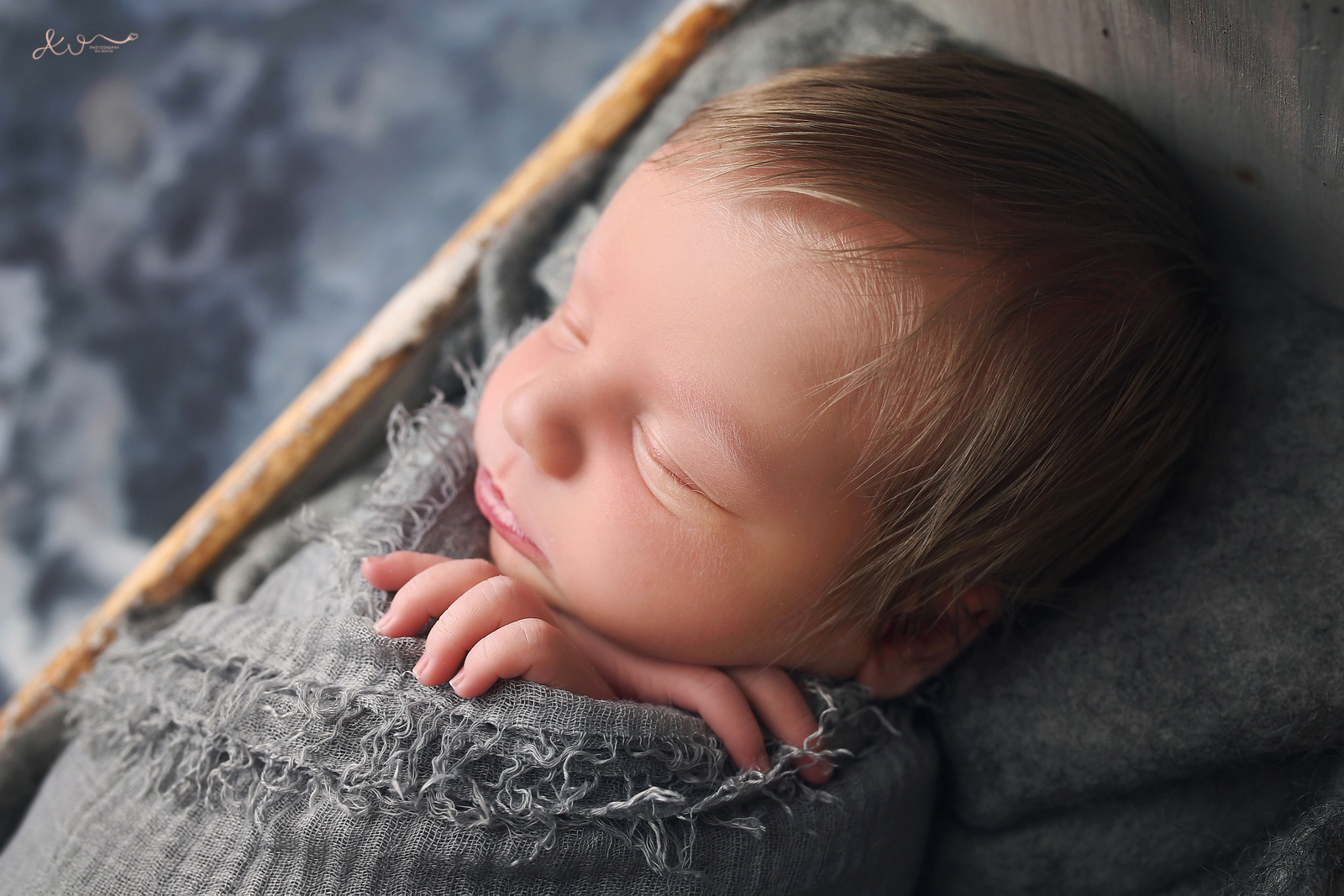 AYALA WEIG NB  (4).JPG