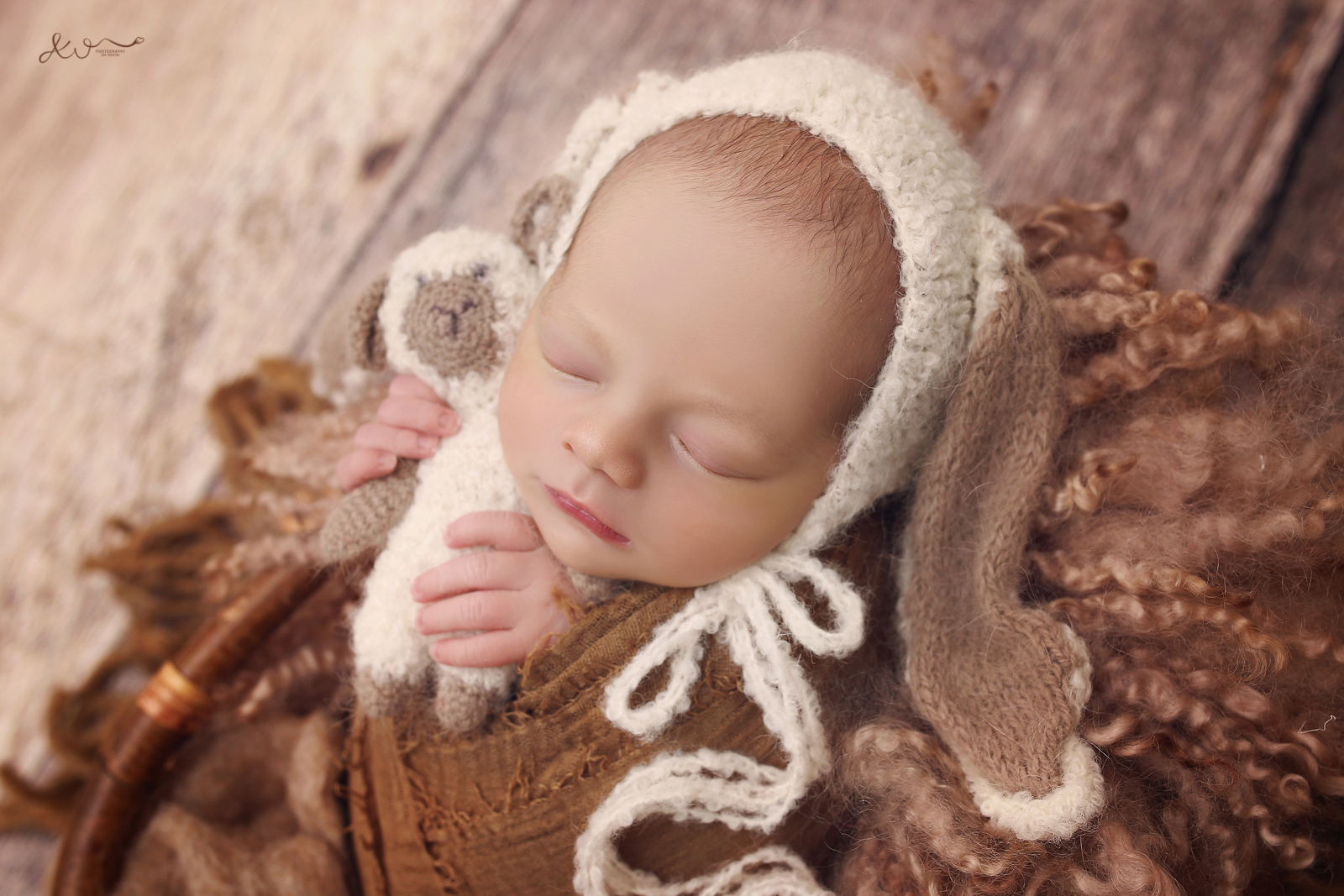 AYALA WEIG NB  (6).JPG