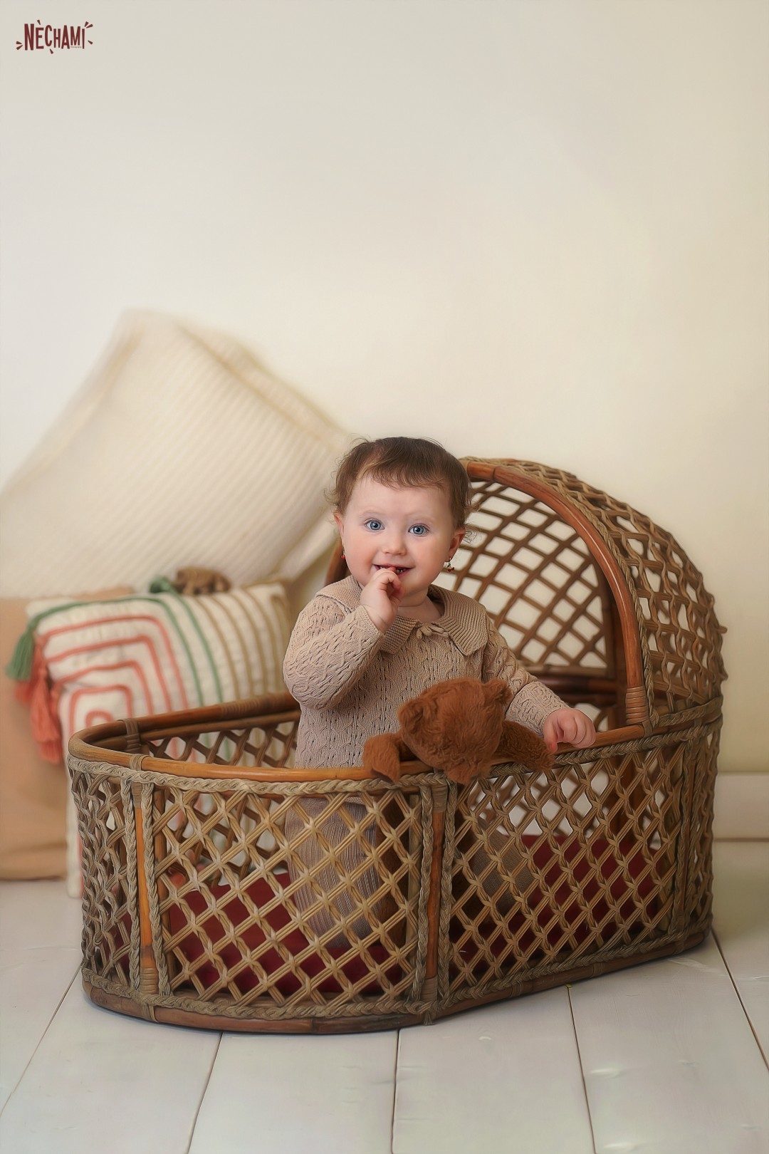 DSC03006 copy.jpgחח (Large).jpg