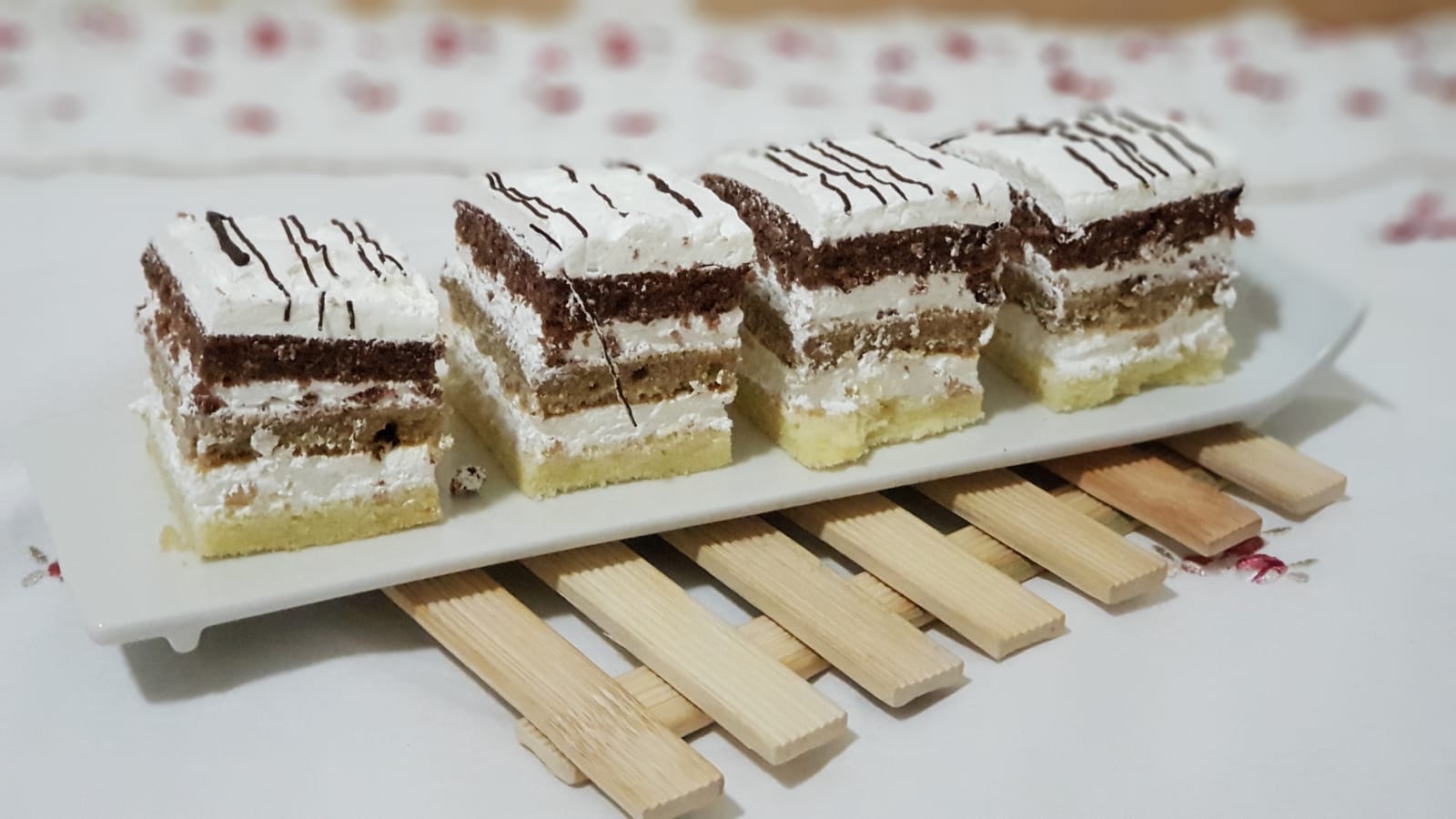 Iעוגת שכבותWA0034.jpg