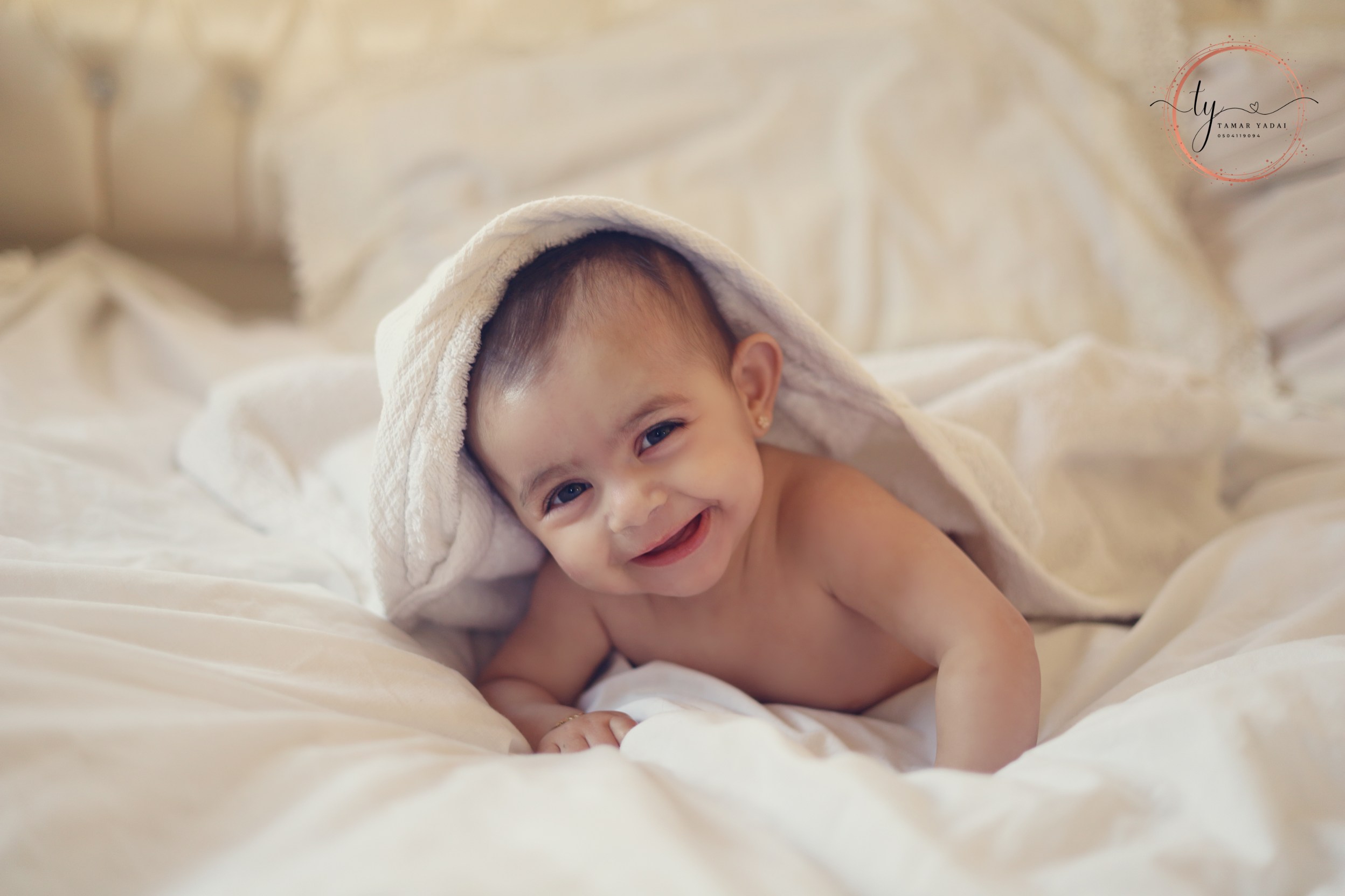 IMG_1265 copy לוגו.jpg