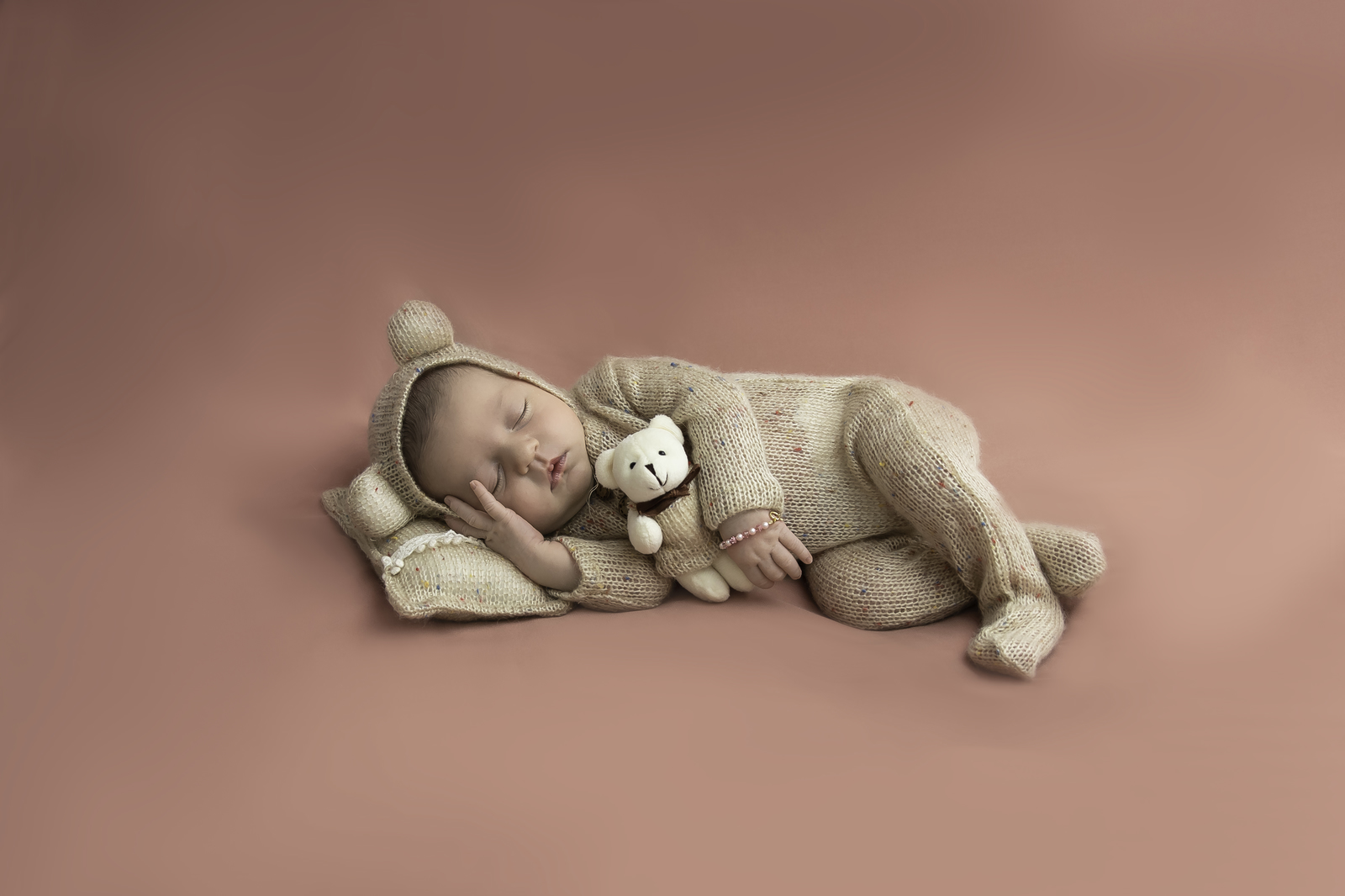 IMG_5873-Edit-Recovered copy_1600x1066.jpg