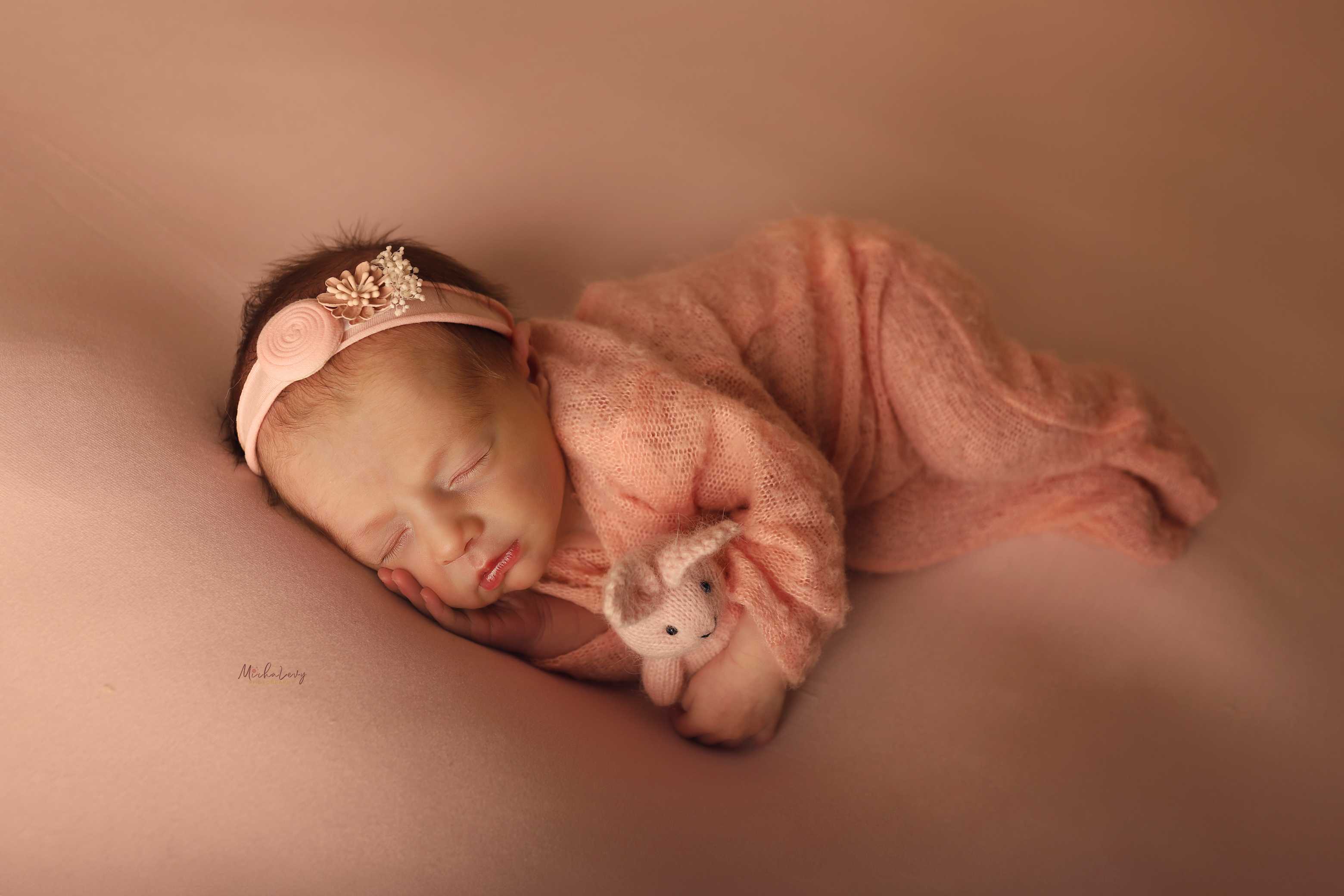 IMG_9865 לוגו.jpg