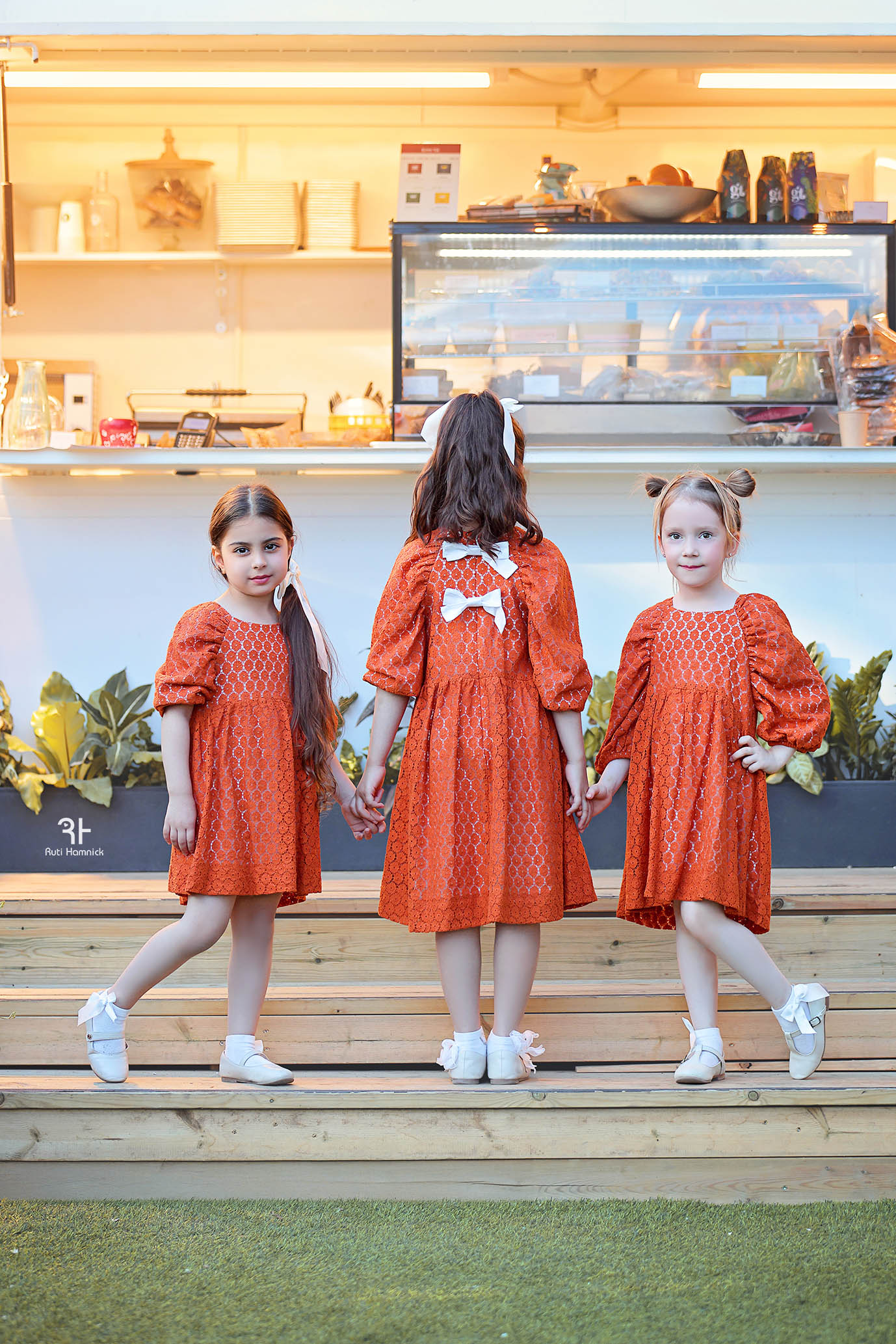 IMGC6826רותי המניק.jpg