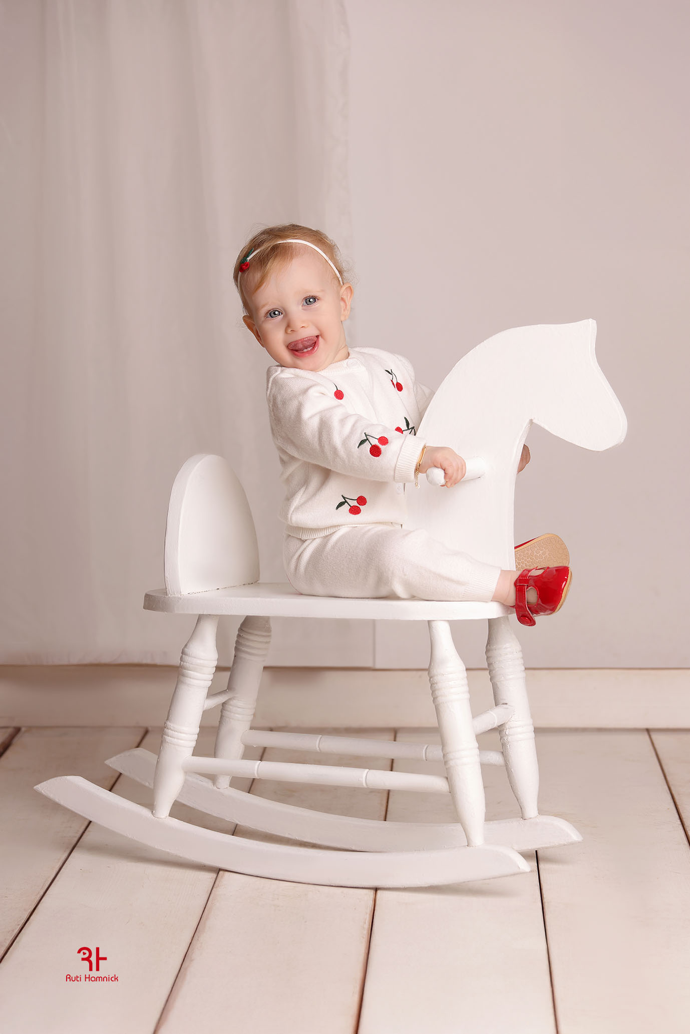 IMGC7308 רותי המניק.jpg