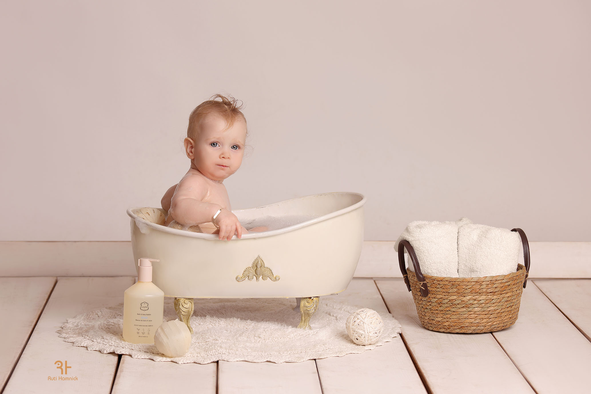 IMGC7605רותי המניק.jpg