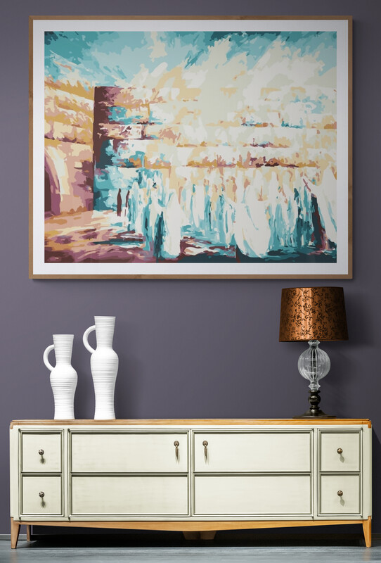 Long_cabinet_with_lamp_and_vases (1).jpg