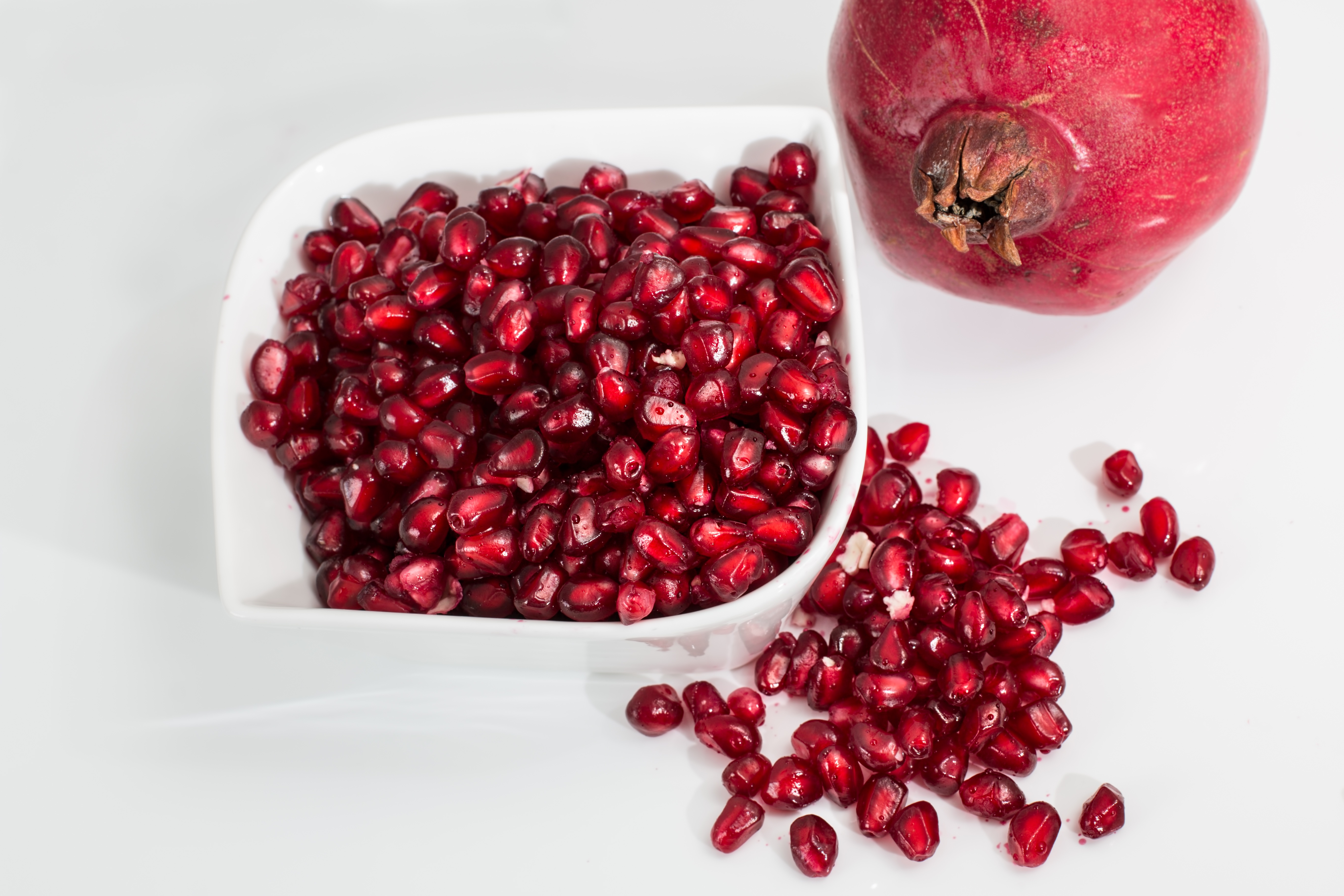 pomegranate-3259170.jpg