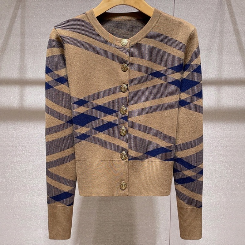 S39660bd62dc647f8a851ca8230a43ec9s (1).jpg