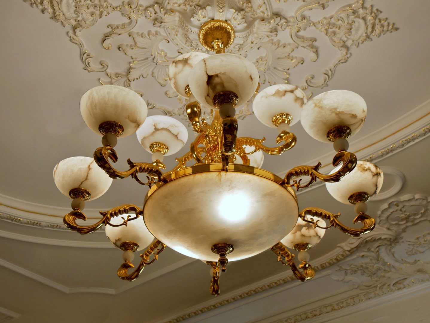 shutterstock_1349033189 (Large).jpg