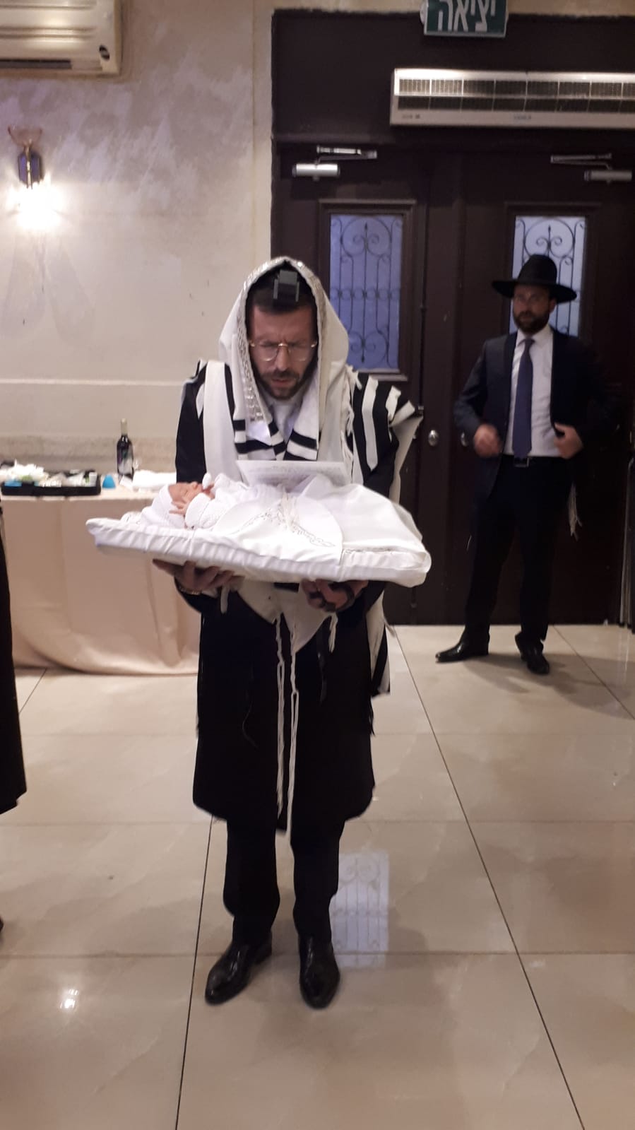 WhatsApp Image 2019-12-15 at 16.33.04.jpeg