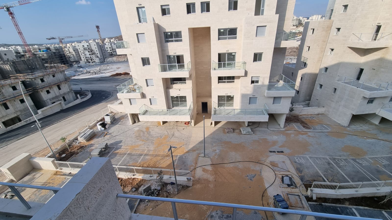 WhatsApp Image 2021-10-22 at 16.12.57.jpeg