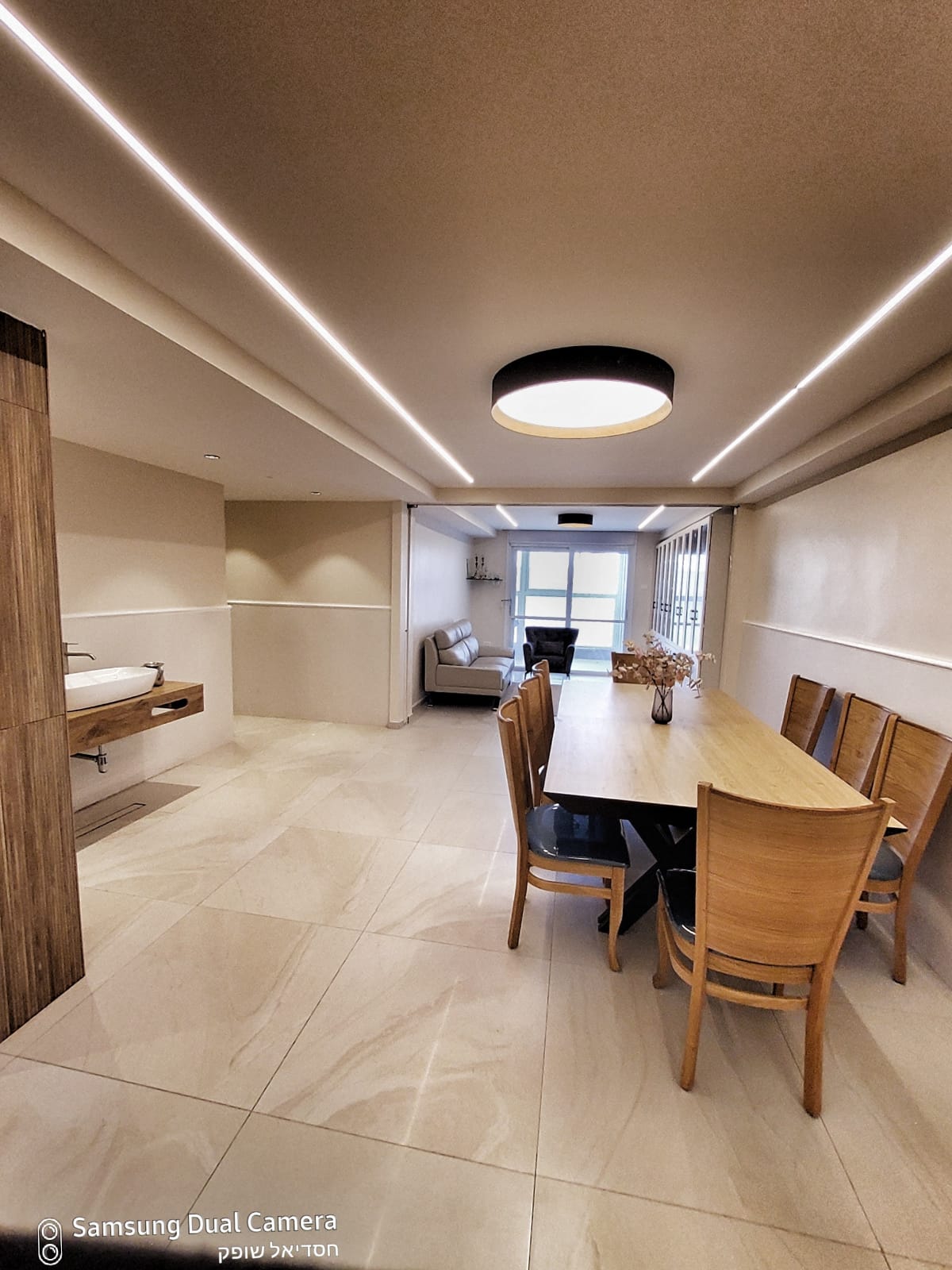 WhatsApp Image 2022-05-22 at 11.43.05.jpeg