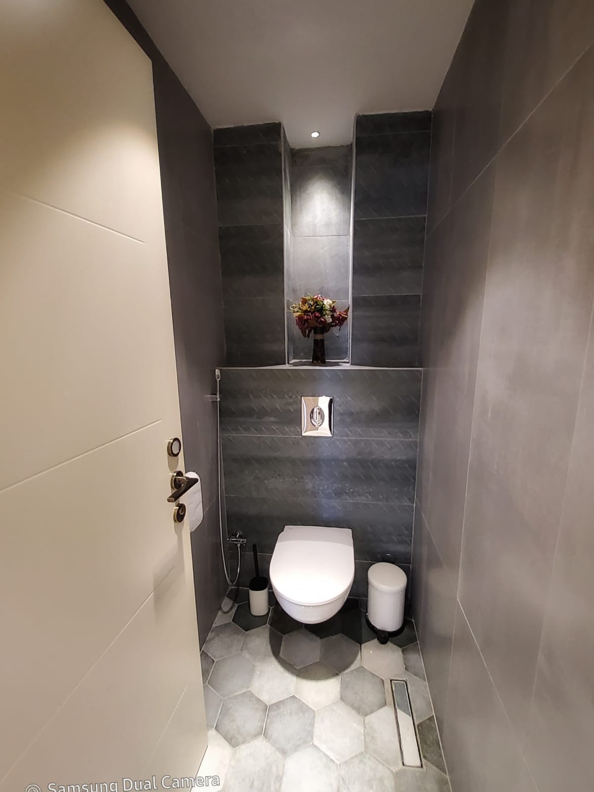 WhatsApp Image 2022-05-22 at 11.43.08.jpeg