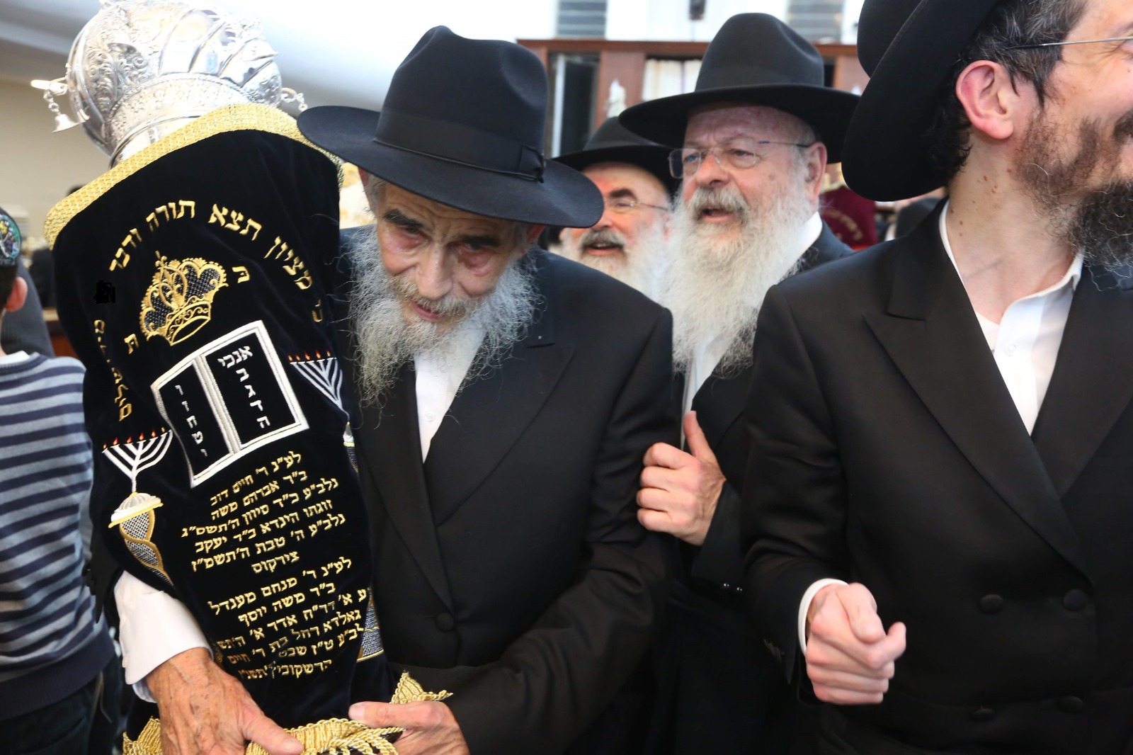 WhatsApp Image 2024-05-22 at 14.30.11 (1).jpg