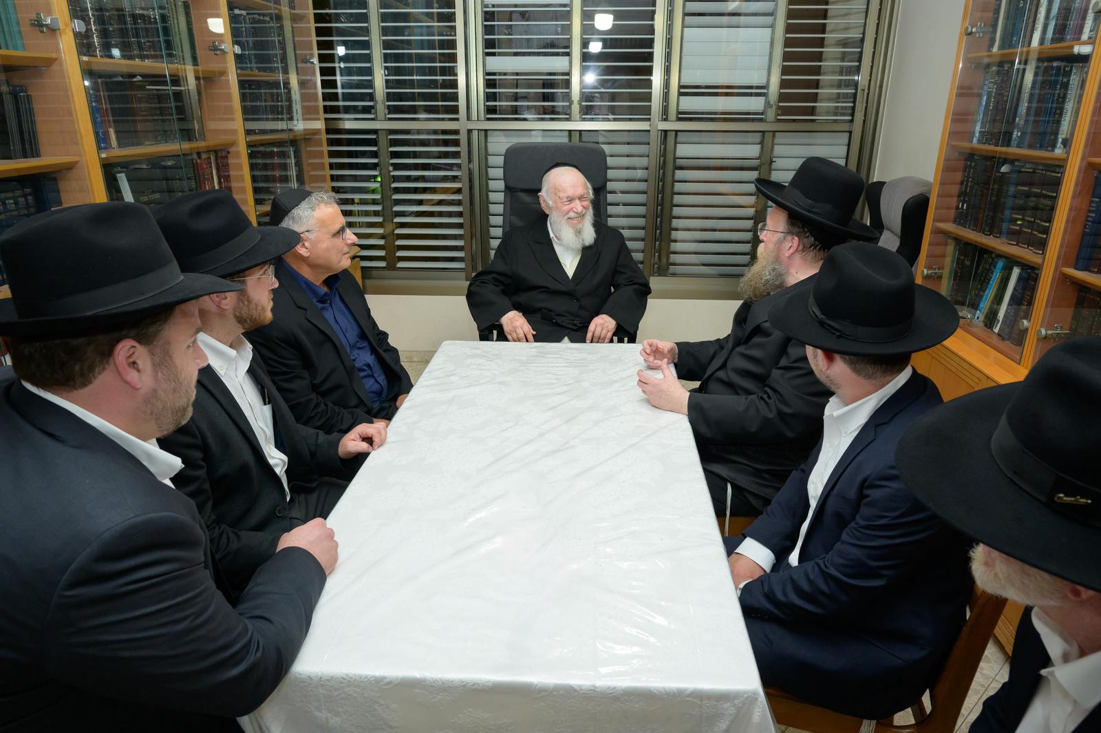 WhatsApp Image 2024-09-19 at 14.31.05 (1).jpeg