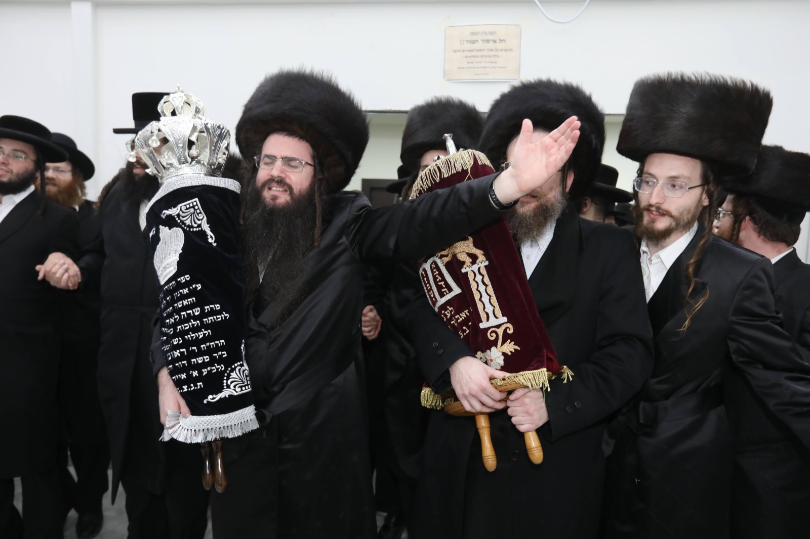 WhatsApp Image 2025-05-06 at 14.41.32 (1) (1).jpeg