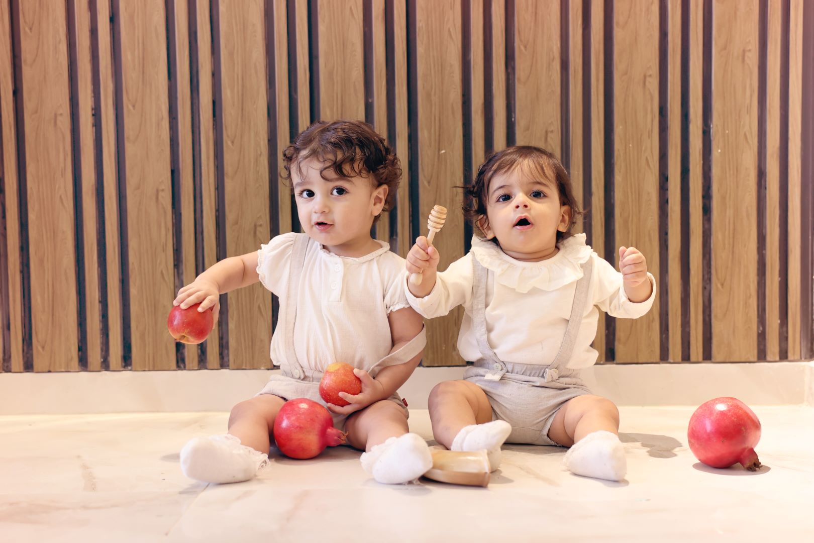 אדל גניש פוטוגניש (4).jpg