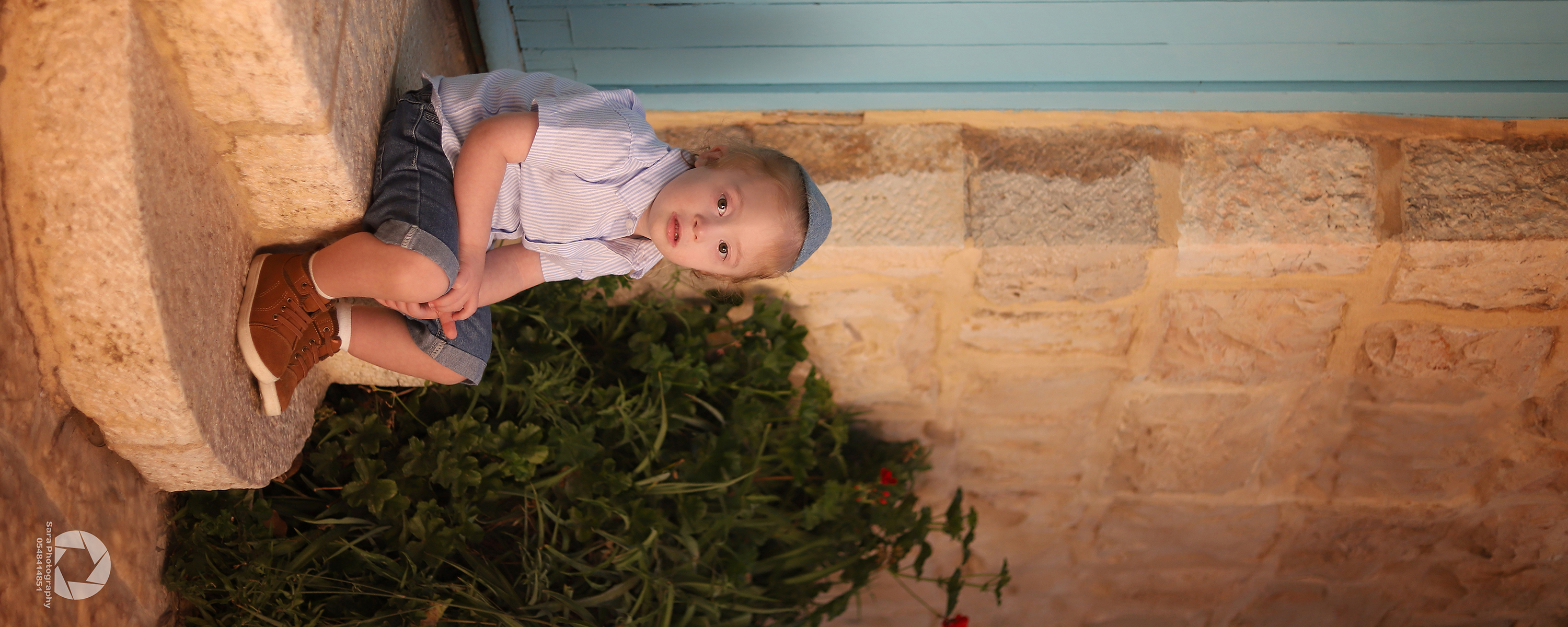 אלבום נוחי דלת כחולה.jpg