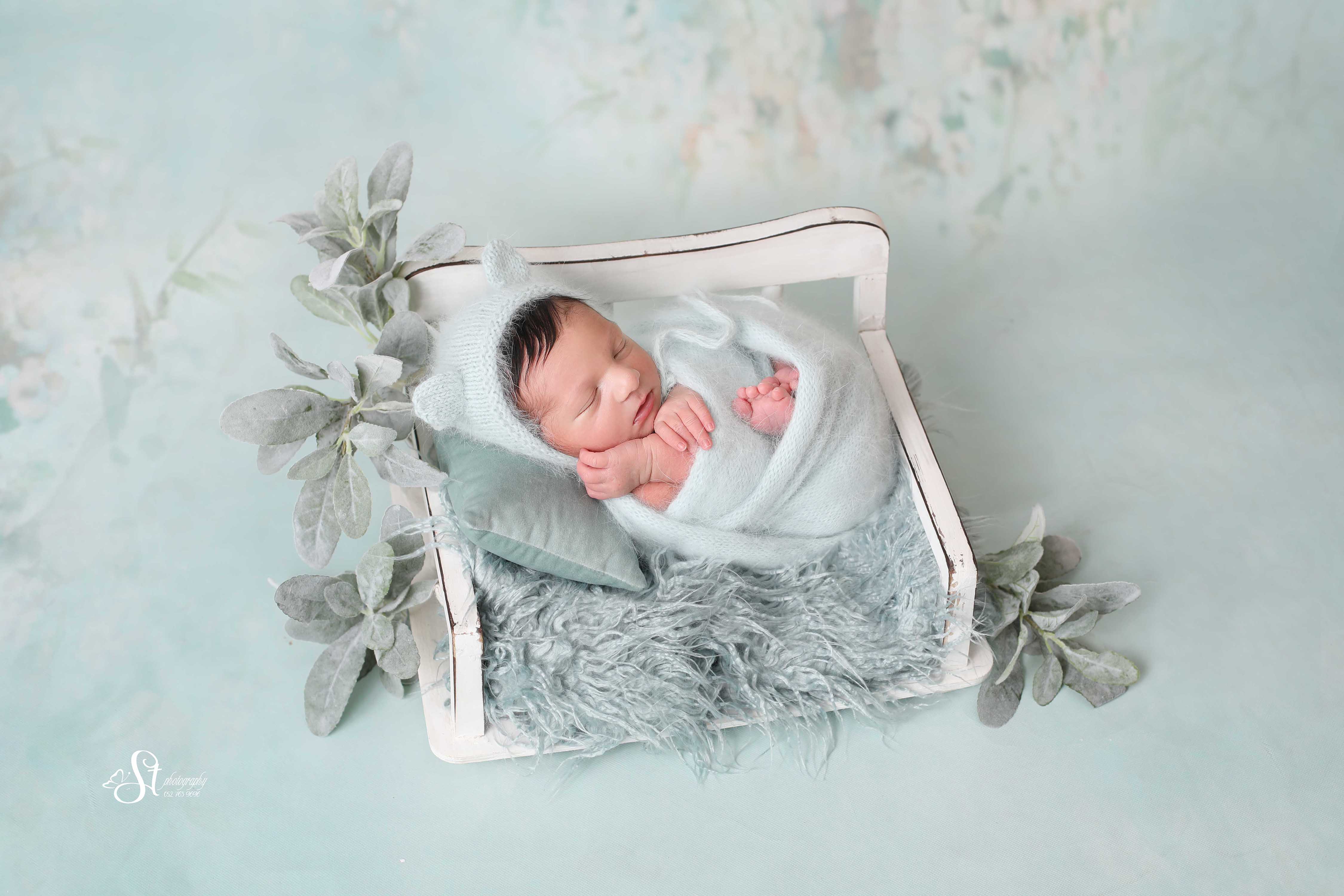 אסתי פריזנט