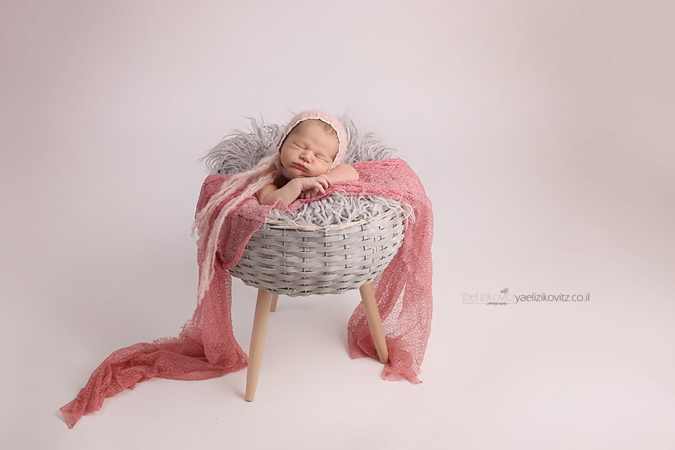 אפור (7)מוקטן