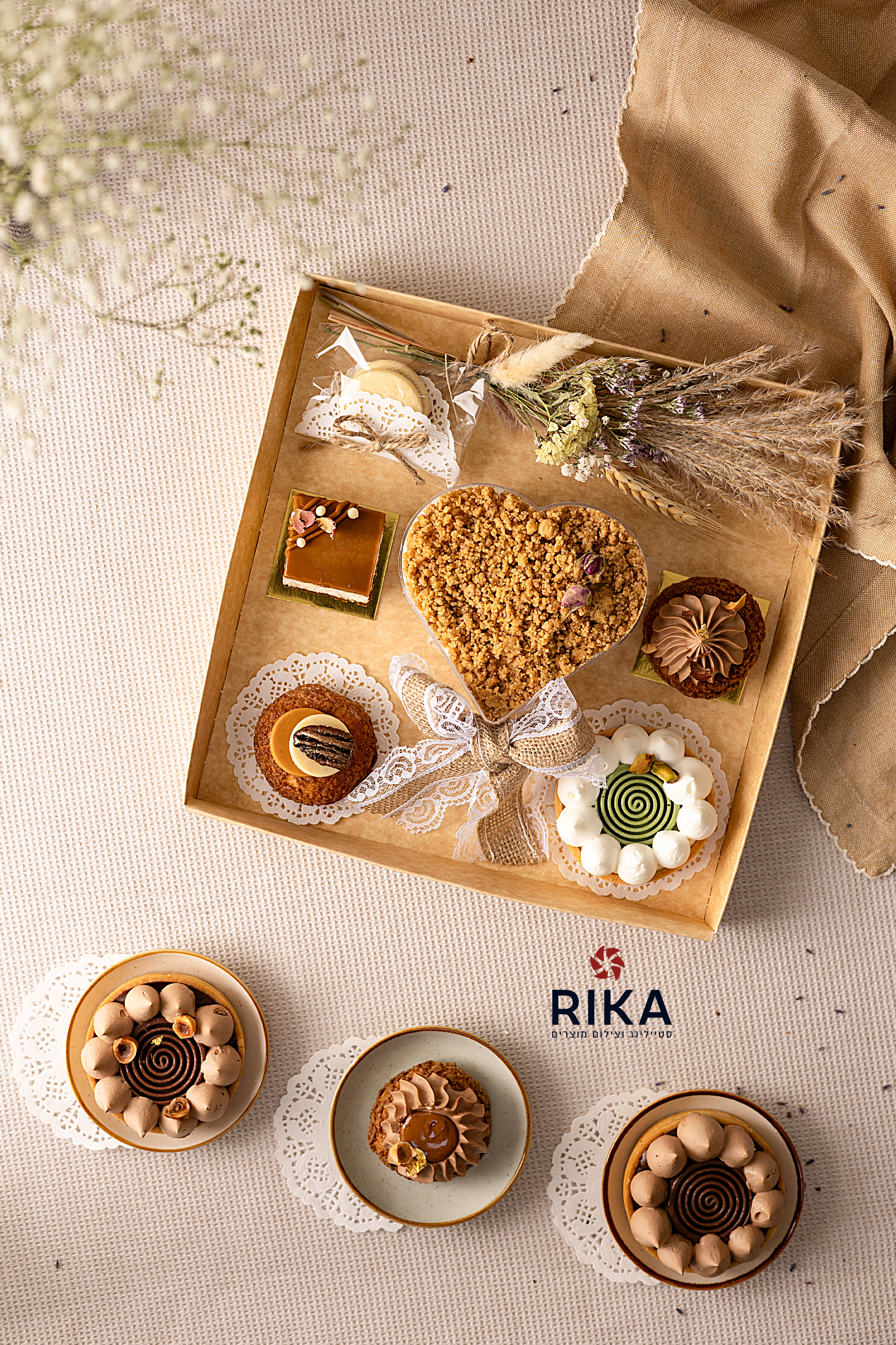 בוטיק פטיסיירי_סטודיו ריקה 1.jpg