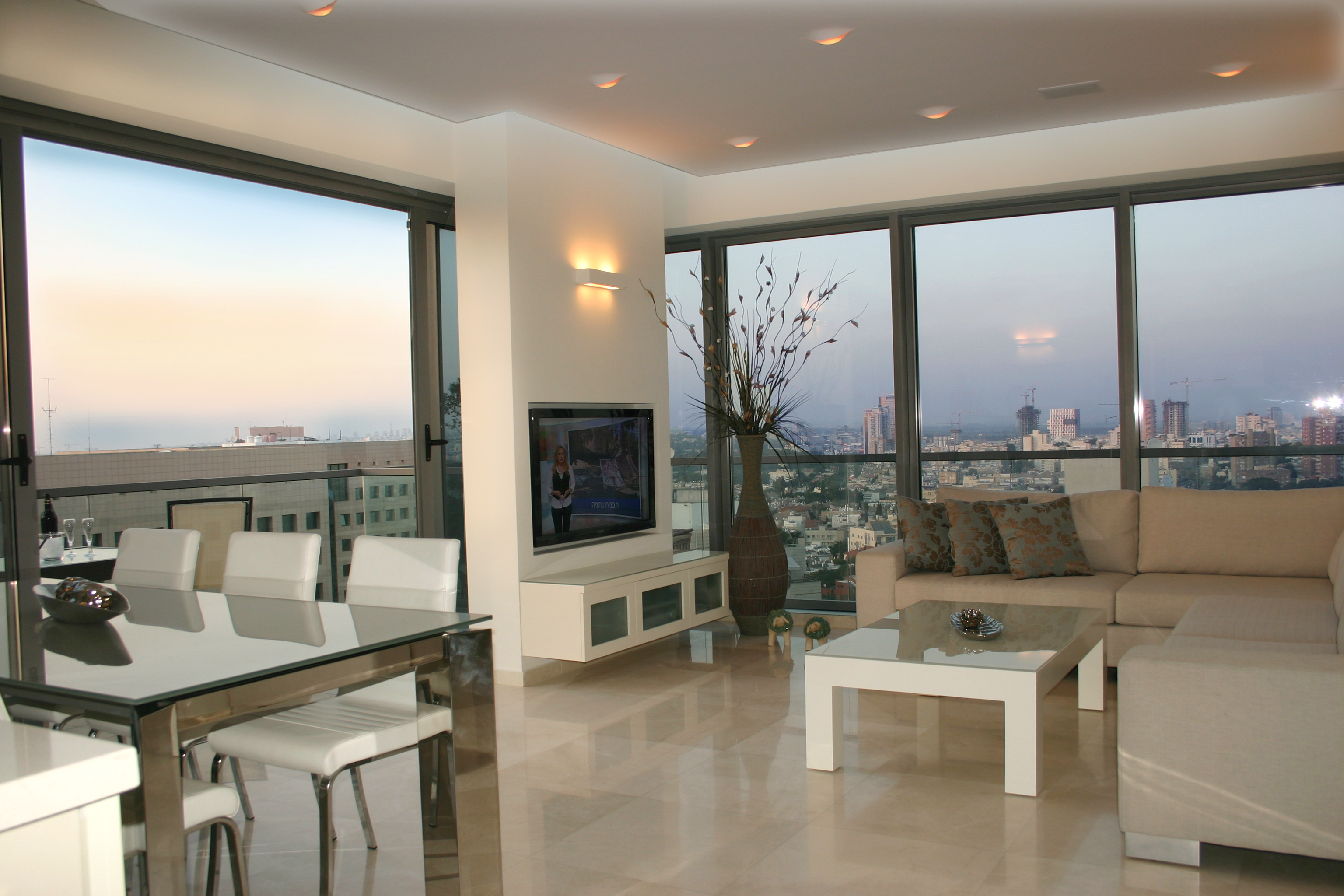 דירת יוקרה במגדלי "גינדי"רמת גן