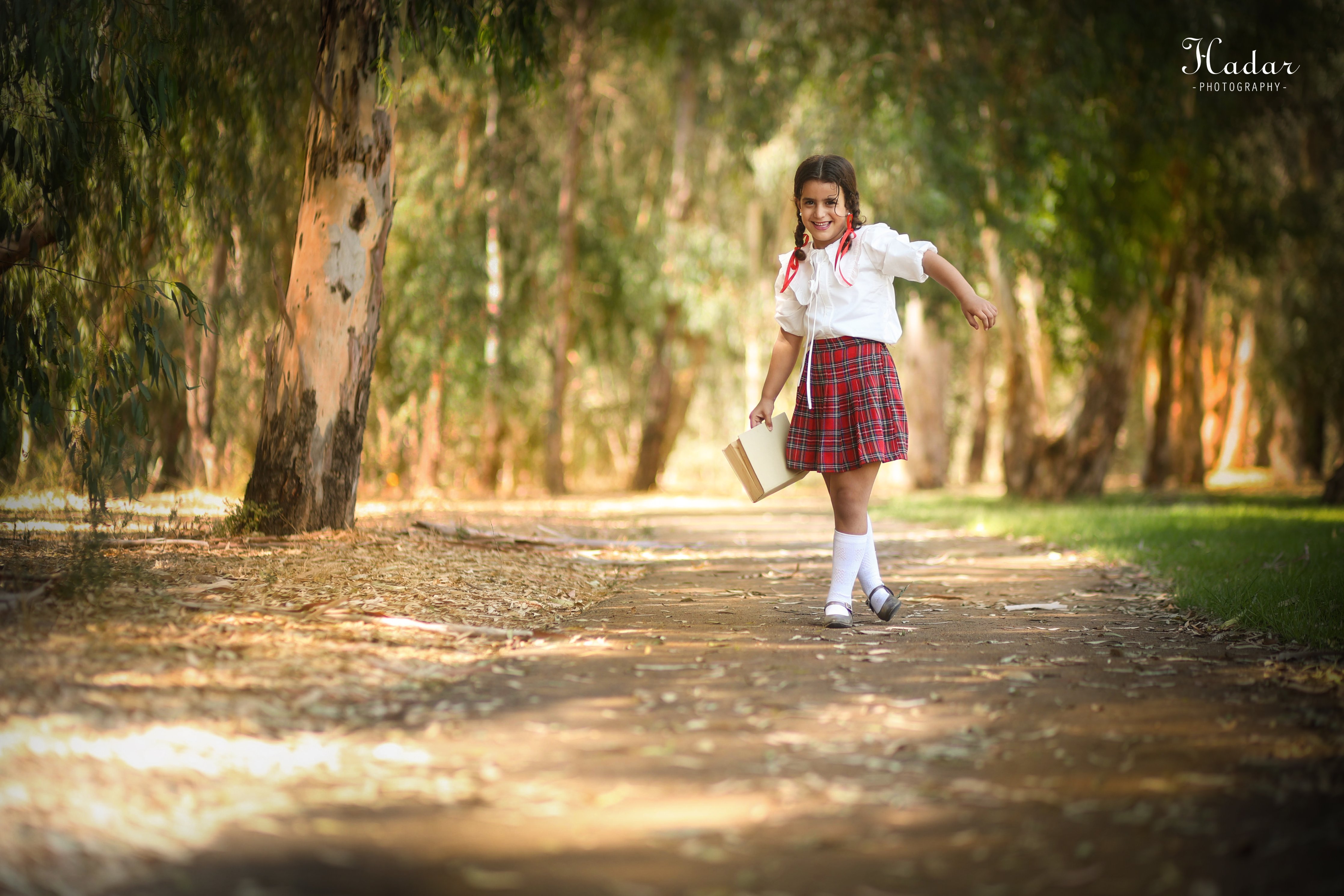 הדר צלמת כל תמונה גלויה!