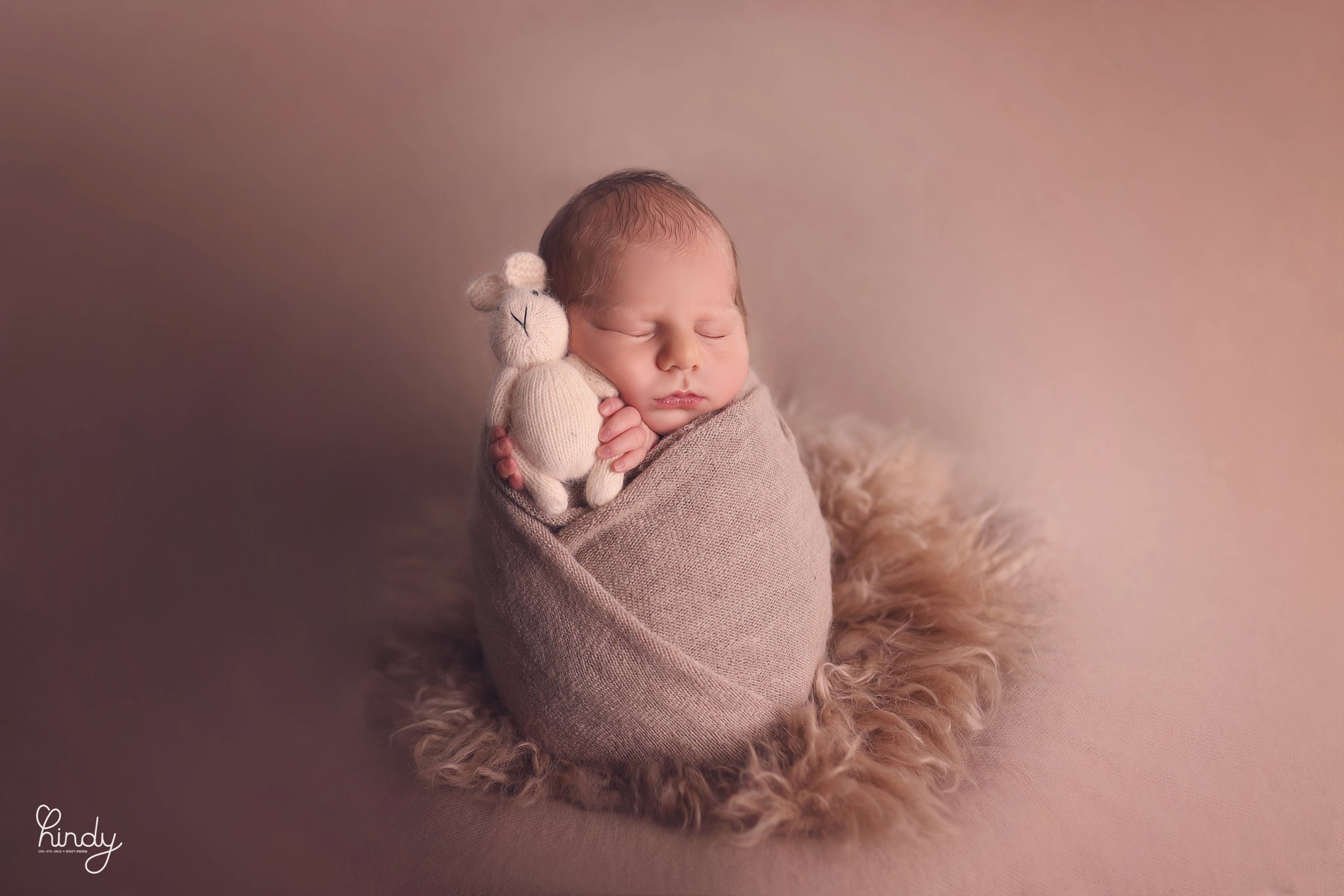 הינדי בלוי צילום 0556752832