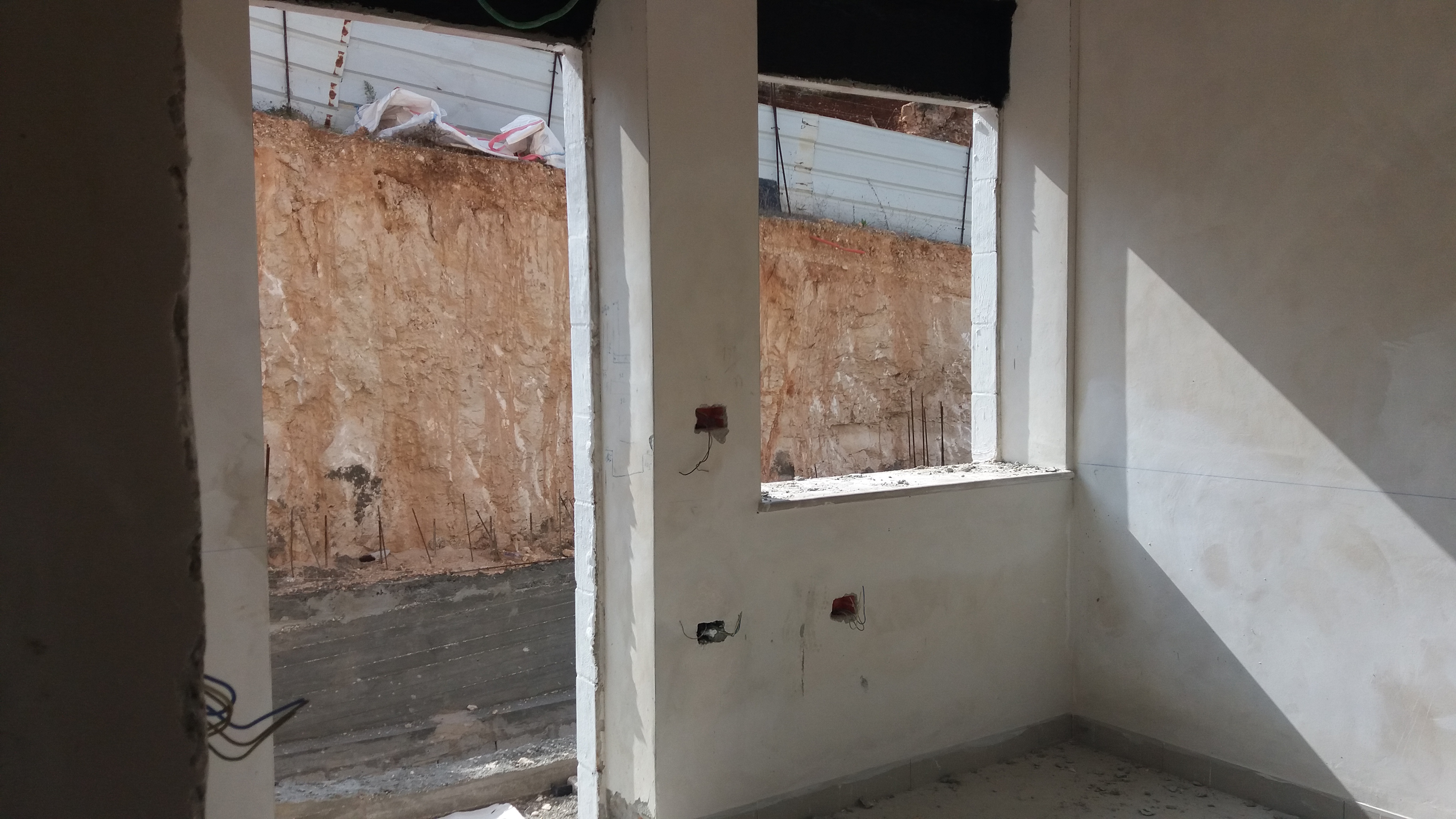 היציאה לבריכה