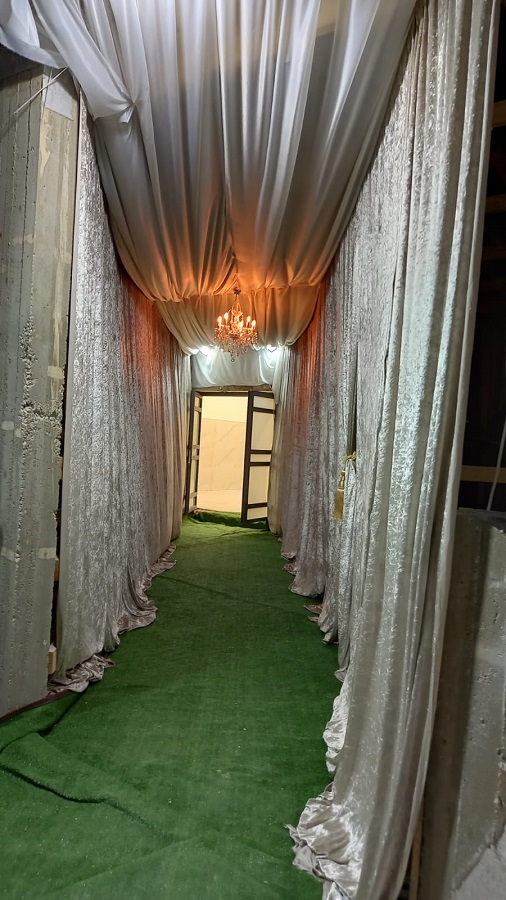 הכניסה לאירוע