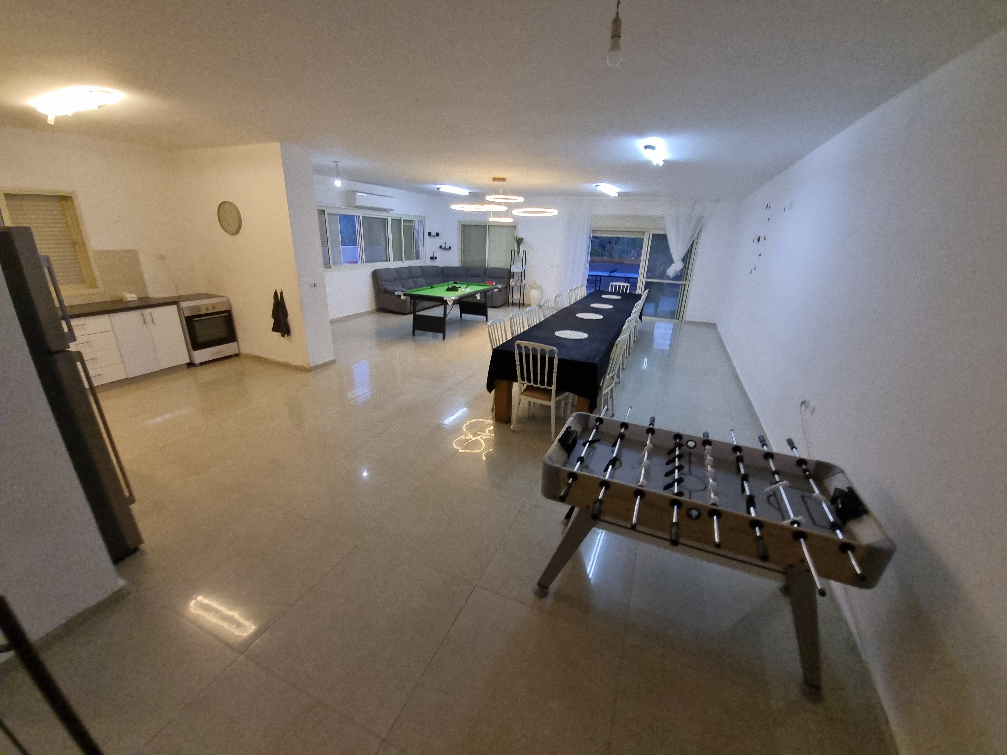 הסלון הענקקק