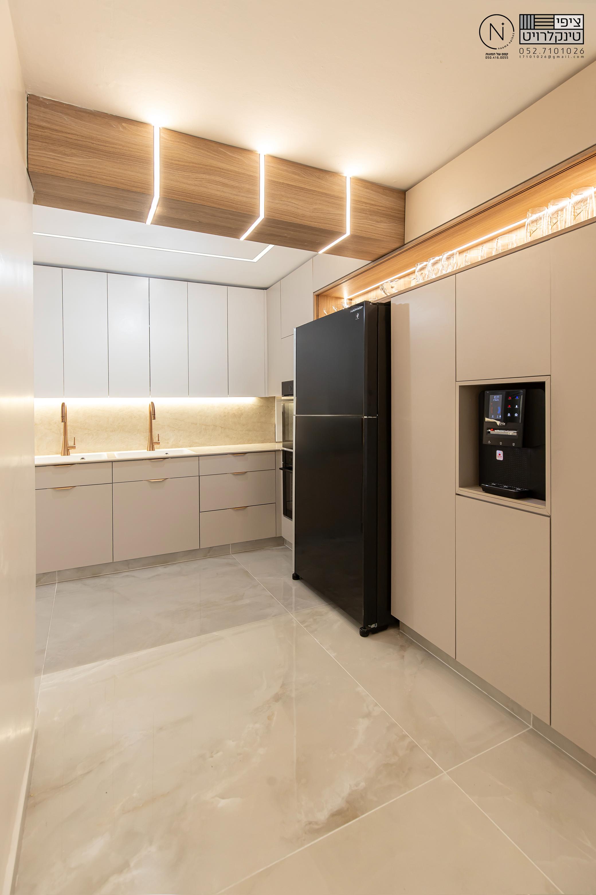 זוית פינתית